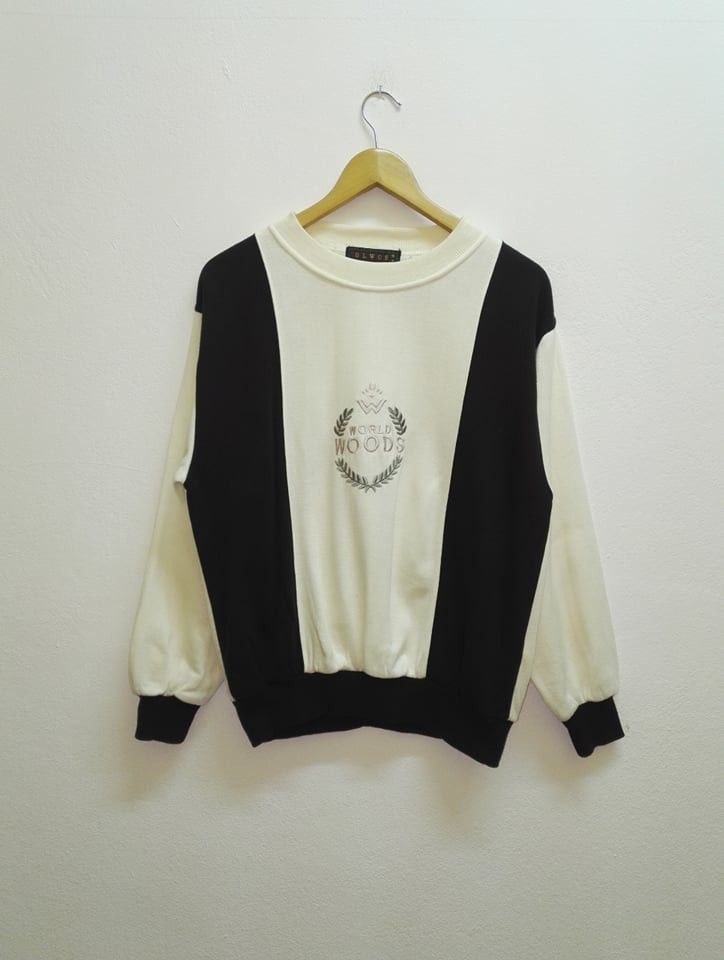 Japanese Brand Vintage World Wood Sweatshirt embroidery LOGO (c28) Size US XL / EU 56 / 4 - 1 Thumbnail