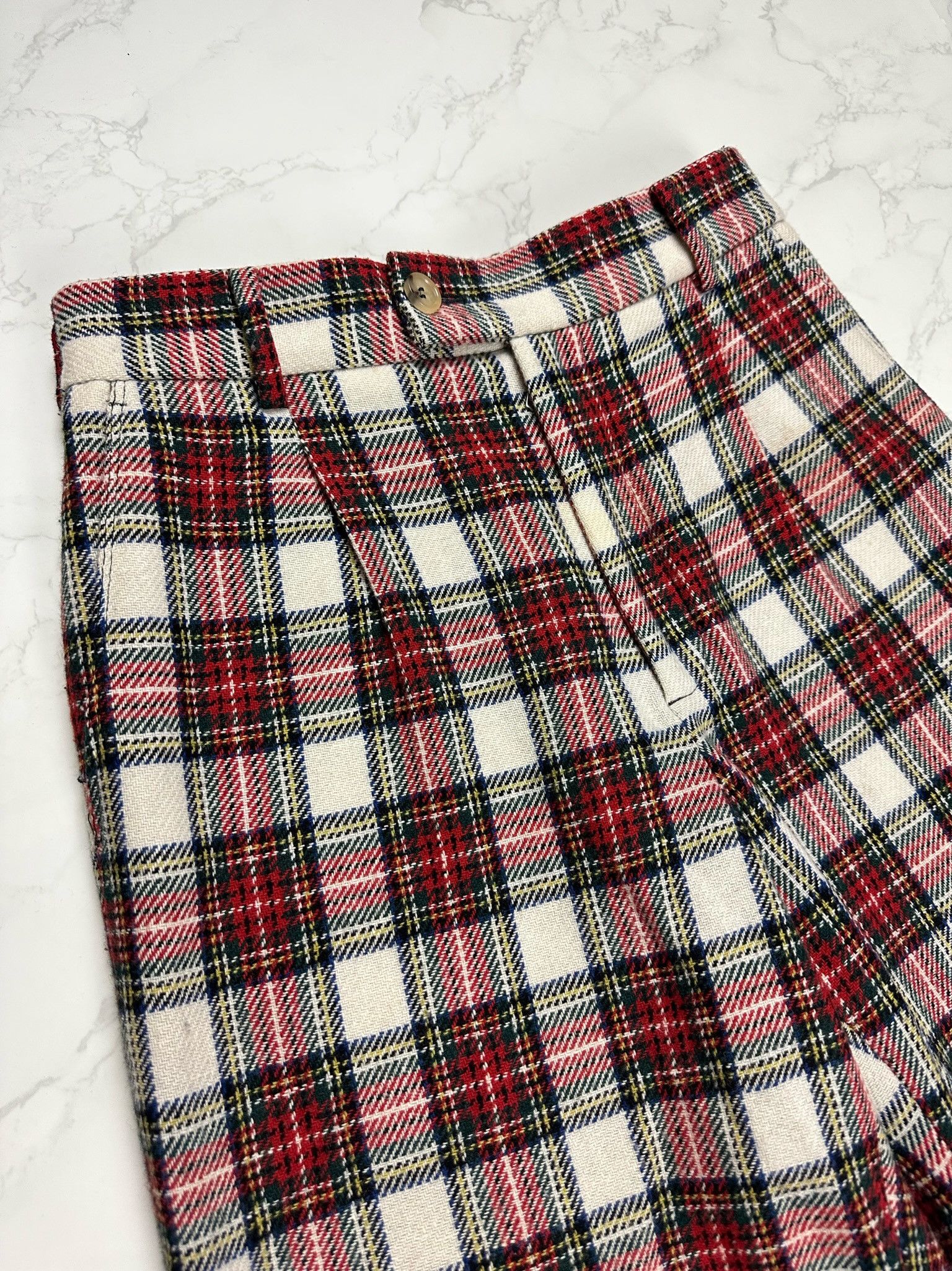 Gucci 🔥75% OFF🔥 [SALE] Gucci Wool Blend Checked Cropped Pants Size US 30 / EU 46 - 8 Thumbnail