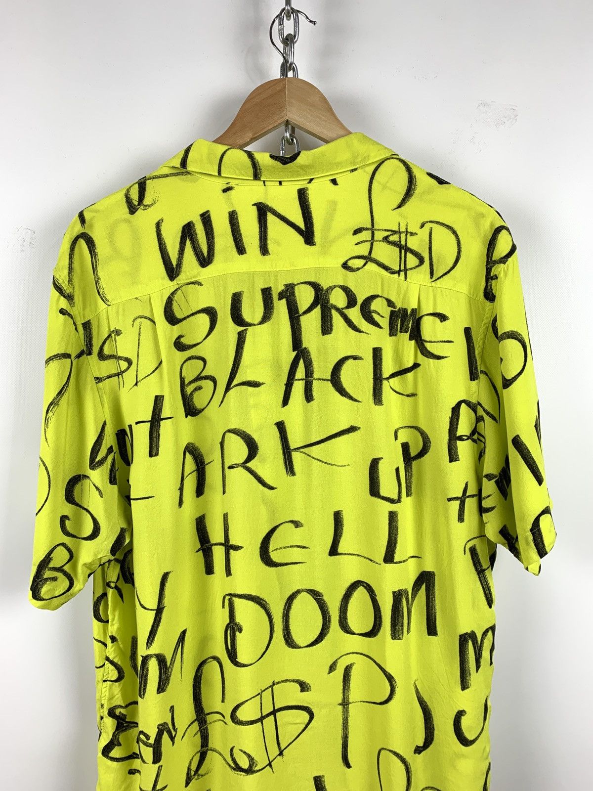 Supreme Supreme Black Ark Rayon S/S Shirt Fluorescent Yellow Size US L / EU 52-54 / 3 - 13 Thumbnail