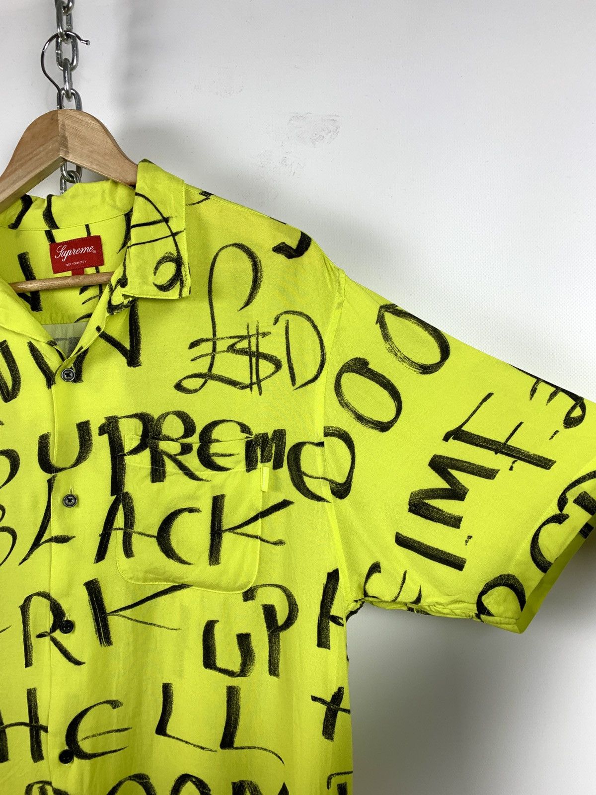 Supreme Supreme Black Ark Rayon S/S Shirt Fluorescent Yellow Size US L / EU 52-54 / 3 - 11 Thumbnail