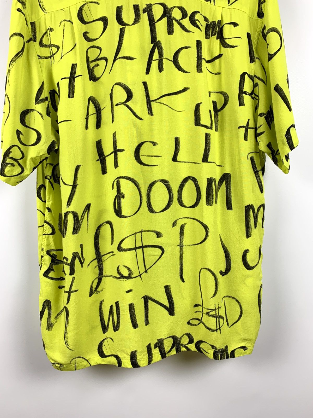 Supreme Supreme Black Ark Rayon S/S Shirt Fluorescent Yellow Size US L / EU 52-54 / 3 - 16 Thumbnail