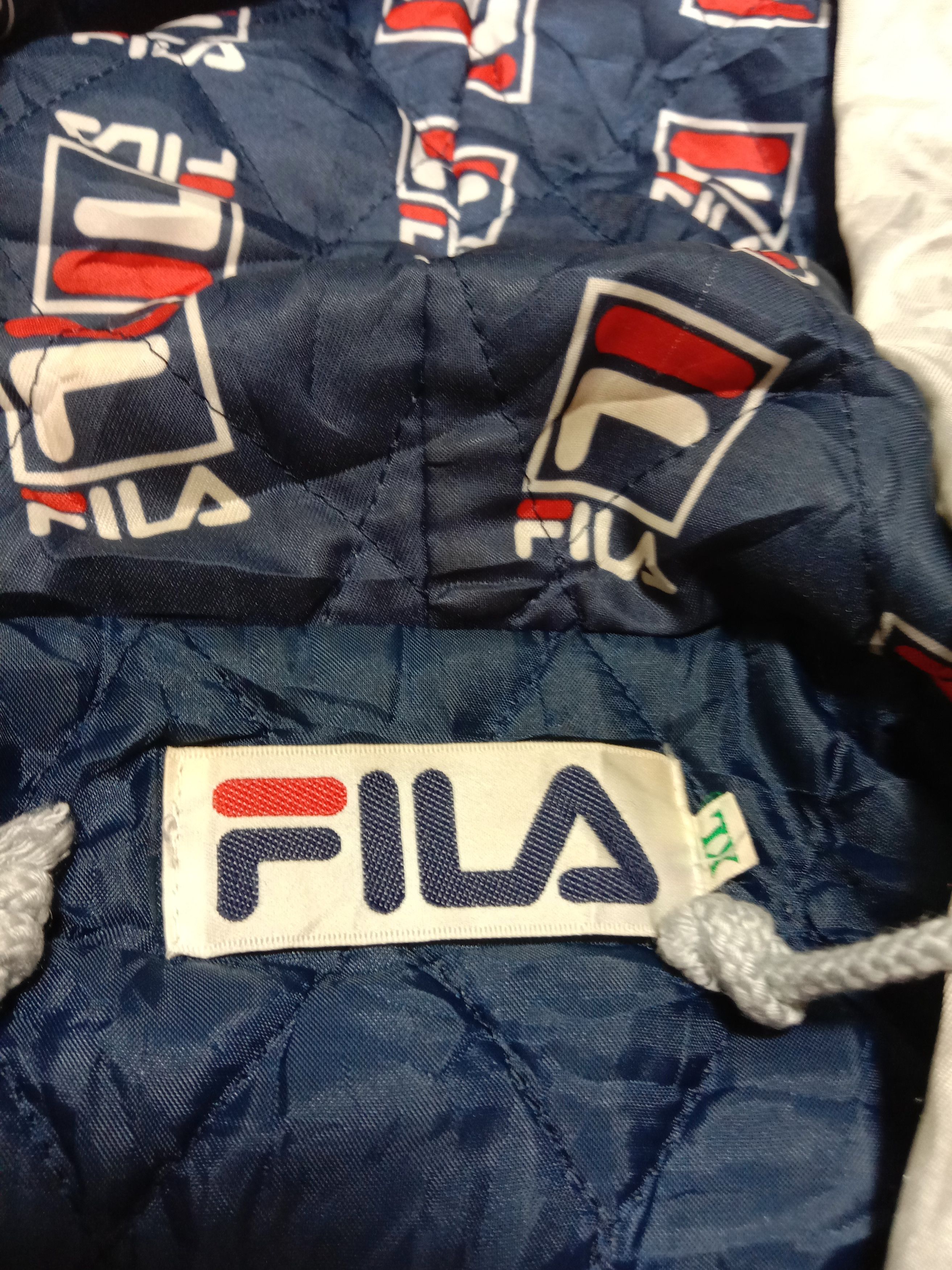 Fila FILA Invariabilita Big Logo Hoodies Jacket Size US XL / EU 56 / 4 - 4 Thumbnail