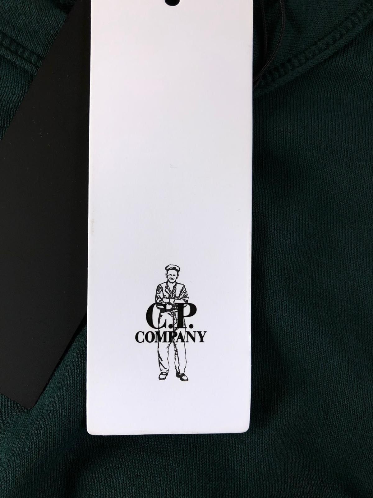 C.P. Company V Neck LS Tee in Forest Green Size US L / EU 52-54 / 3 - 7 Thumbnail