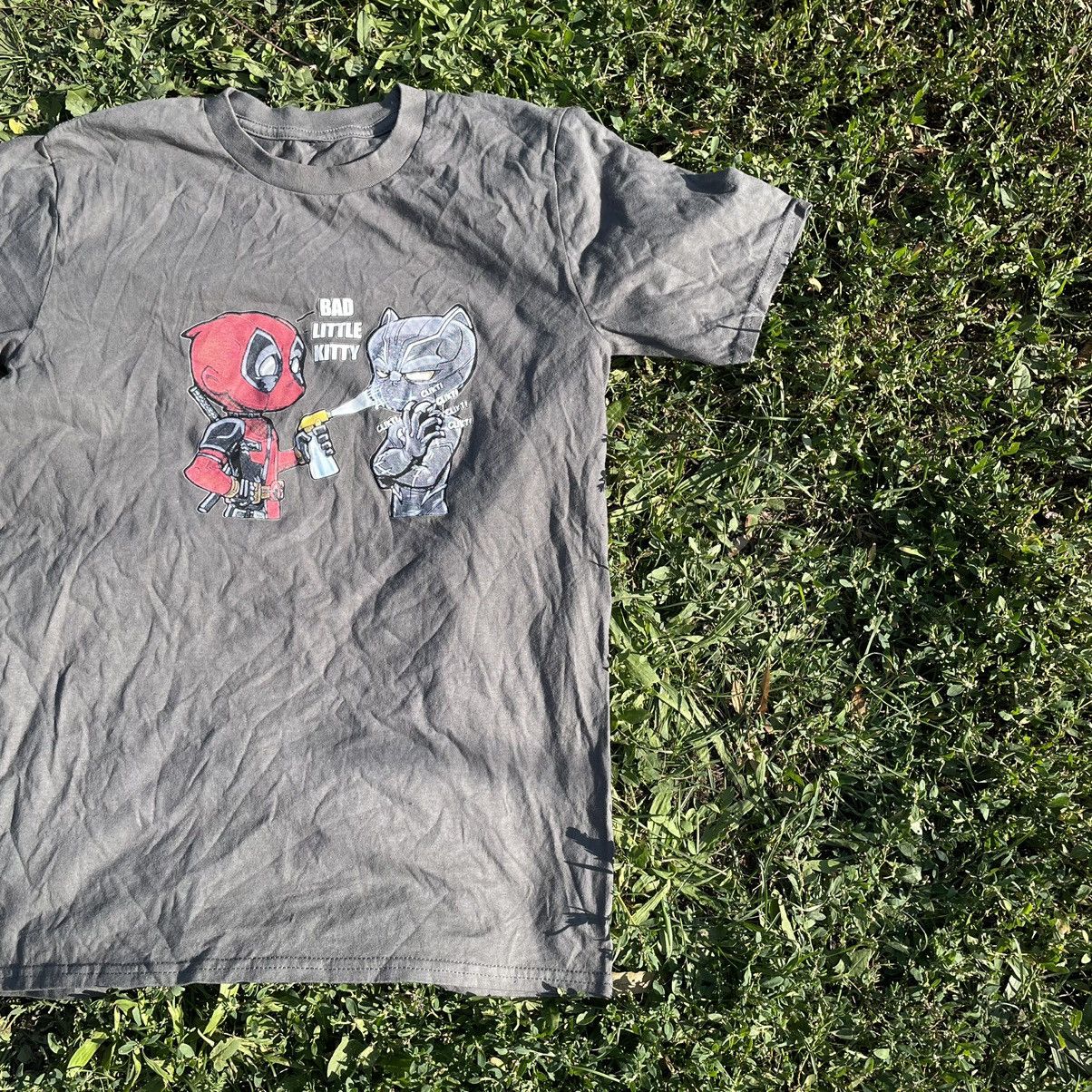 Vintage Vintage 2000s Deadpool Bad Kitty Graphic Tee Streetwear S Size US S / EU 44-46 / 1 - 2 Thumbnail