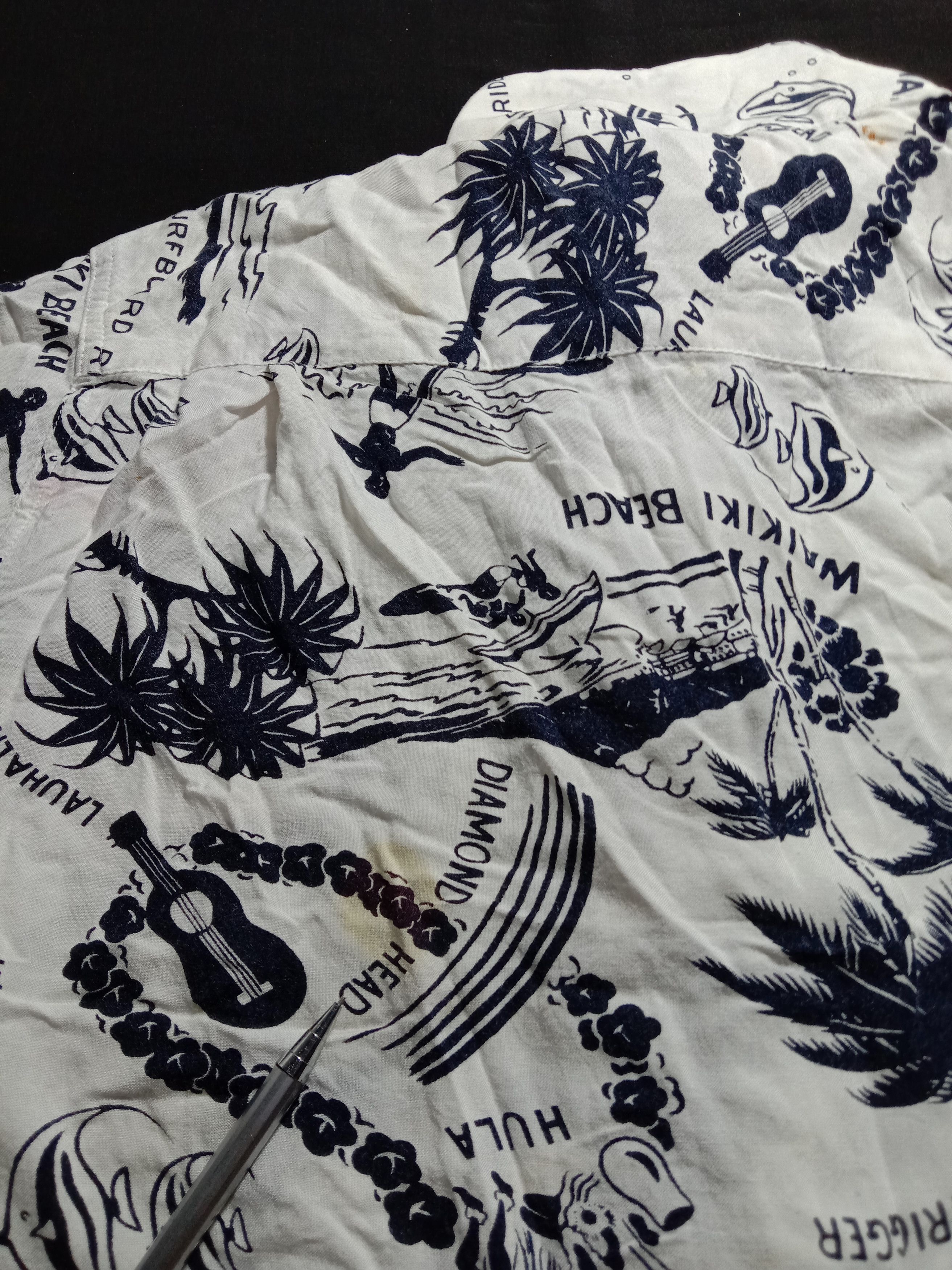 Japanese Brand Billy Stone’s Wakiki Beach Hawaiian Flowers Shirt Size US S / EU 44-46 / 1 - 8 Thumbnail