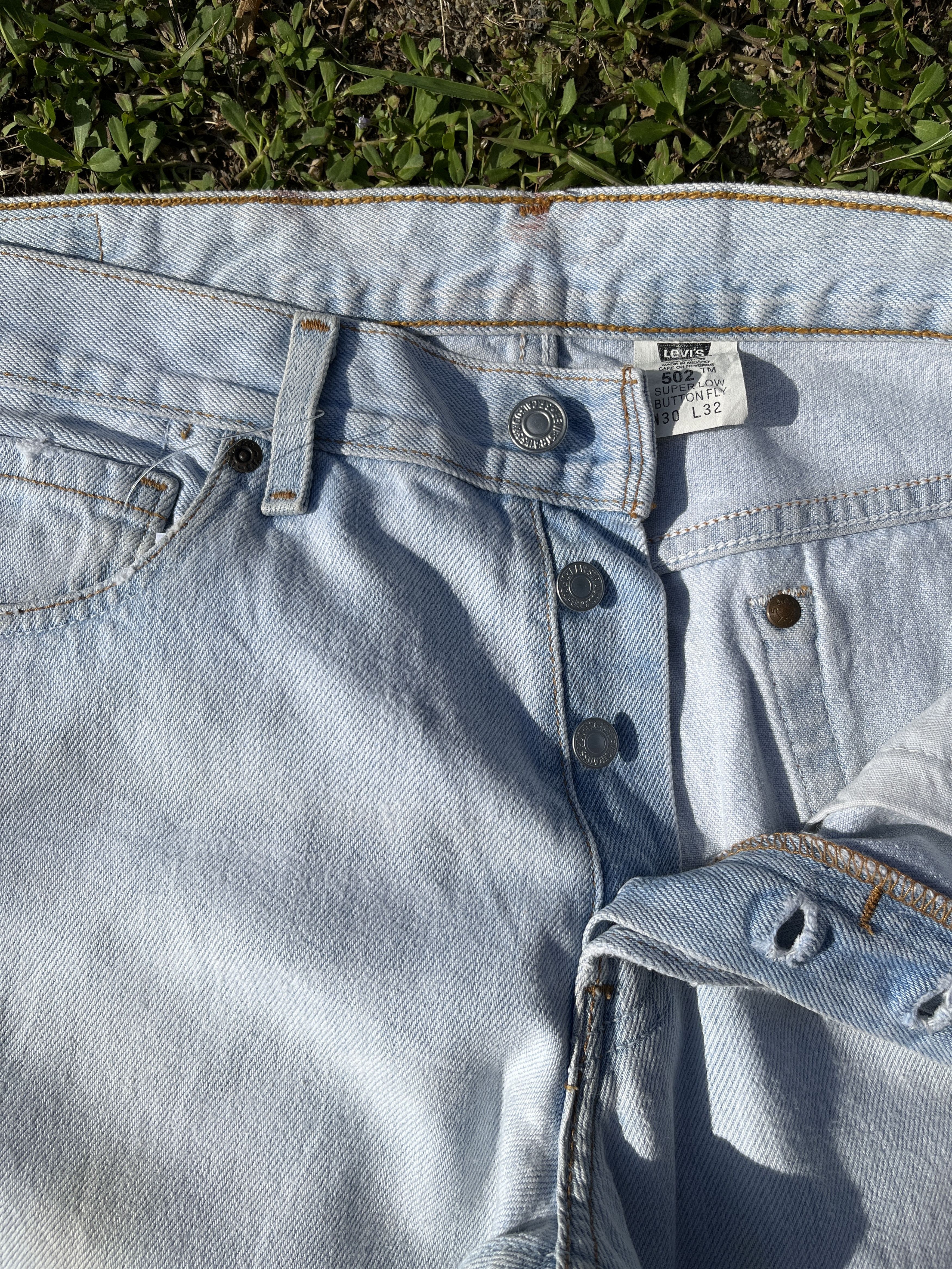 Levi's × Vintage Vintage Levis 502 Cropped Light Wash Jeans - J047 Size US 32 / EU 48 - 5 Thumbnail