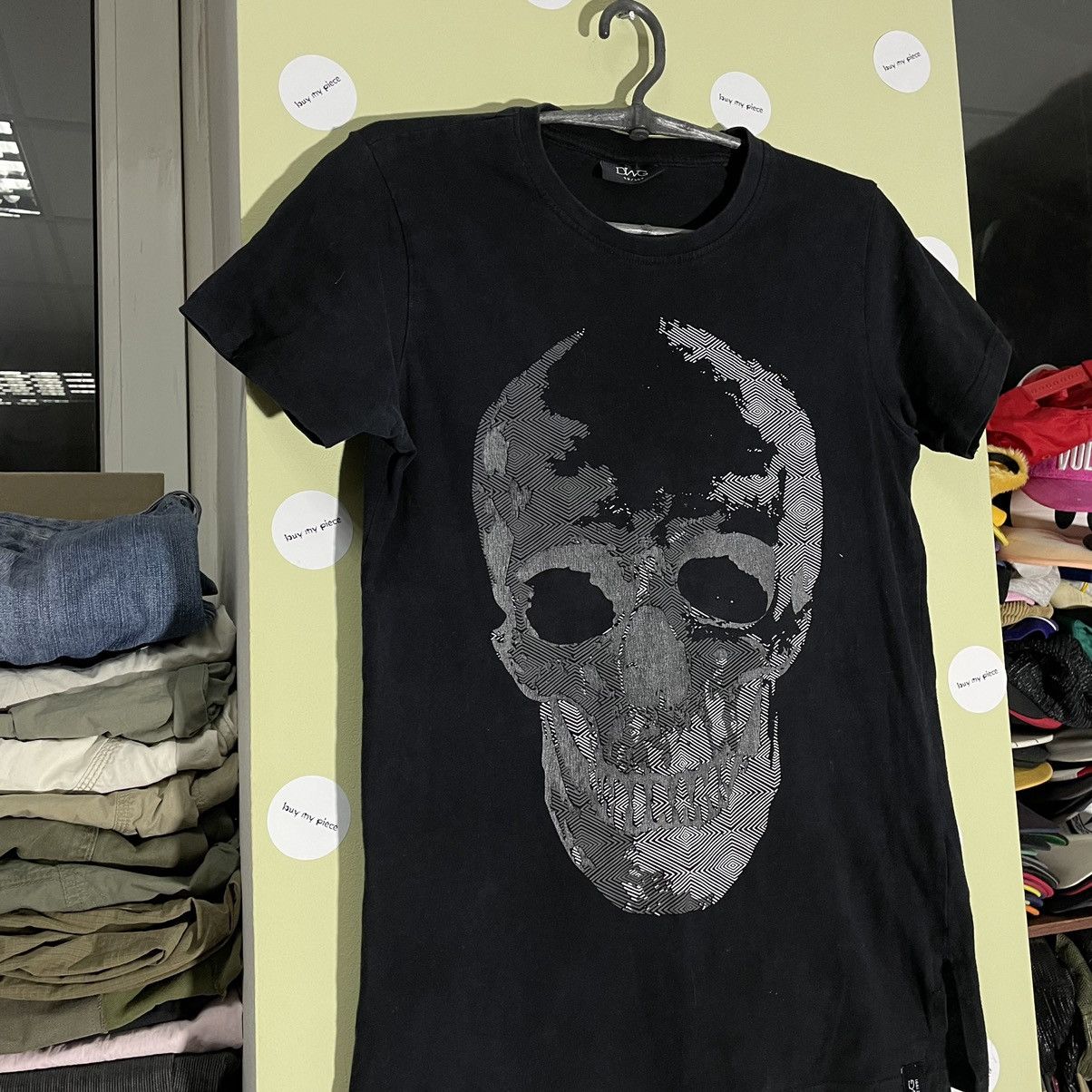 Vintage Vintage 90s Graphic Tee Skull Horror Dark Grunge Streetwear Size US S / EU 44-46 / 1 - 3 Thumbnail