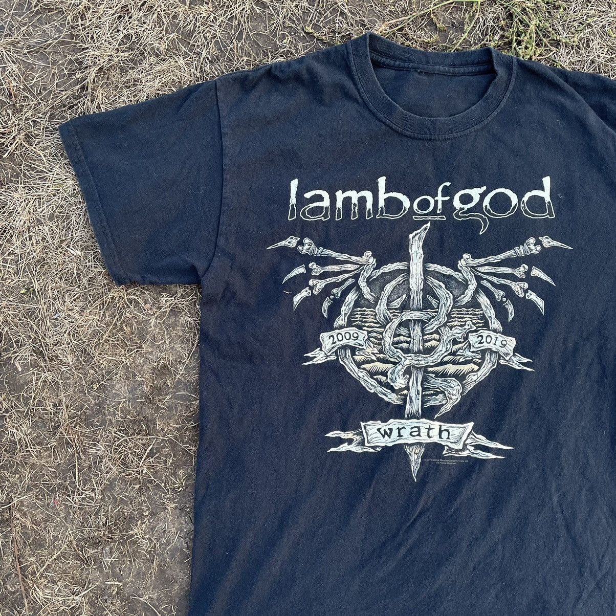 Vintage Vintage Y2K Lamb of God Graphic Tee Thrashed Metal Punk L Size US L / EU 52-54 / 3 - 2 Thumbnail