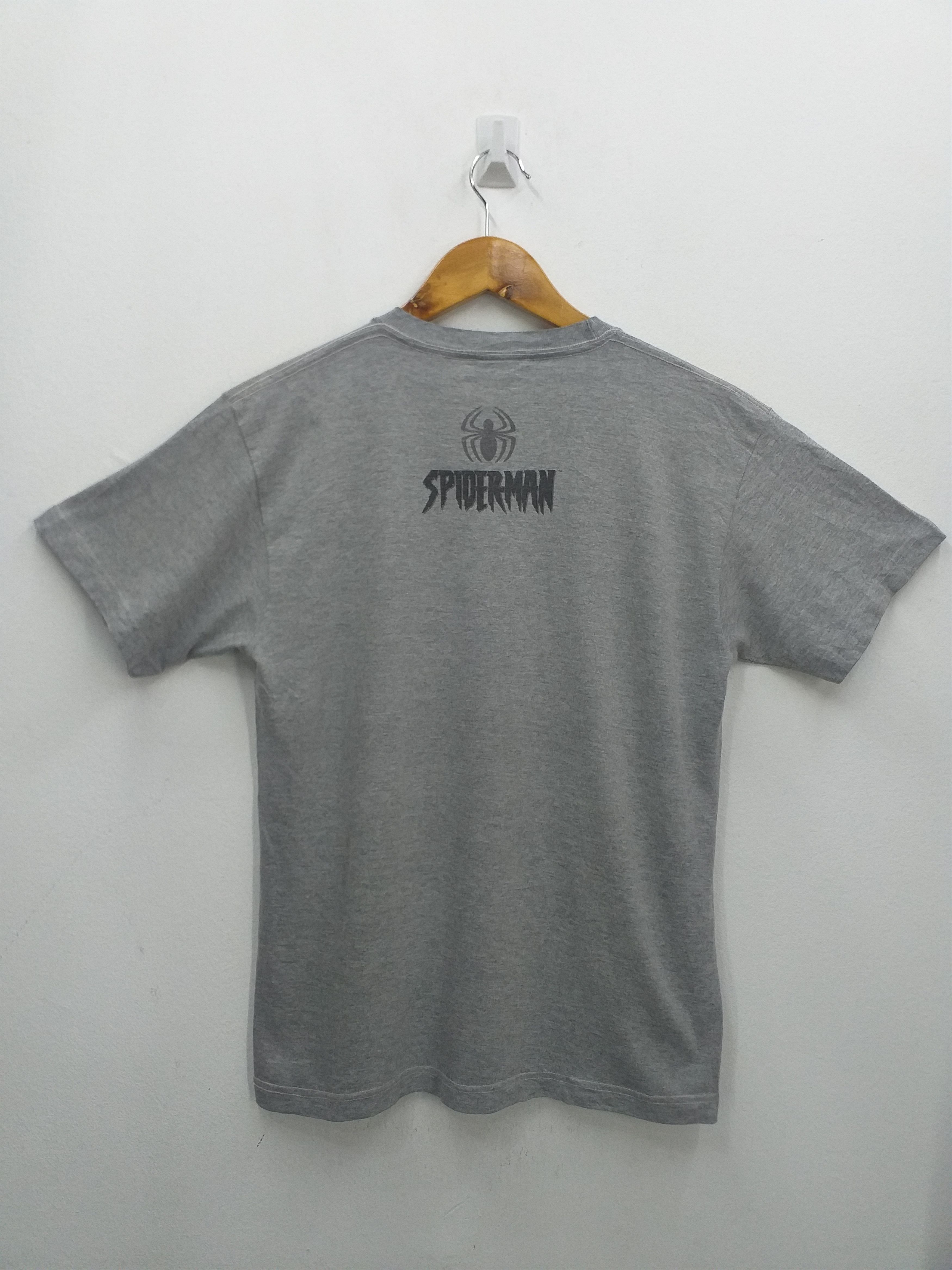 Vintage Vintage SPIDERMAN Universal Studio Japan Tee Shirt -C088 Size US M / EU 48-50 / 2 - 2 Thumbnail