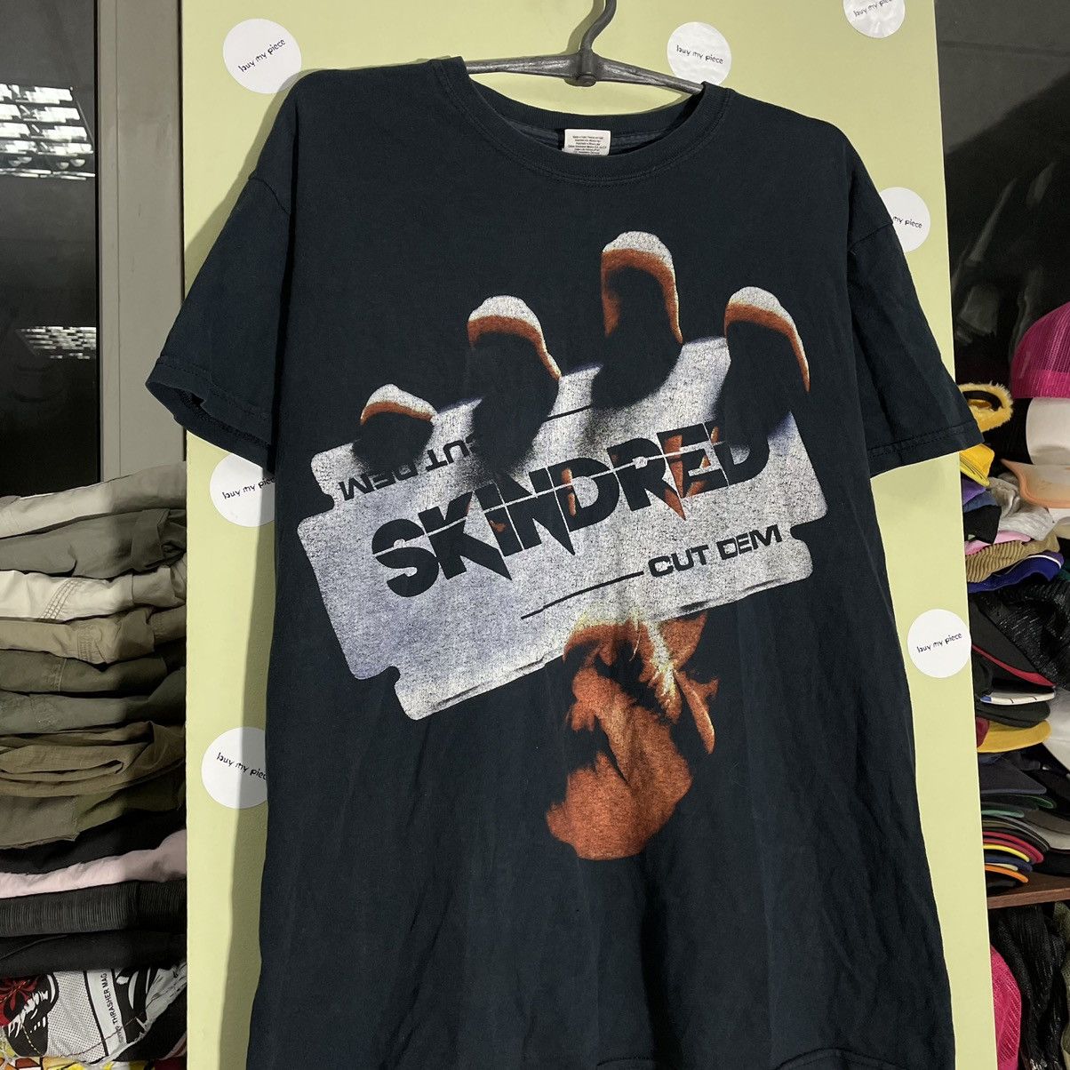 Vintage Vintage Y2K Graphic Tee Horror Skulls Grunge Streetwear M Size US M / EU 48-50 / 2 - 1 Thumbnail