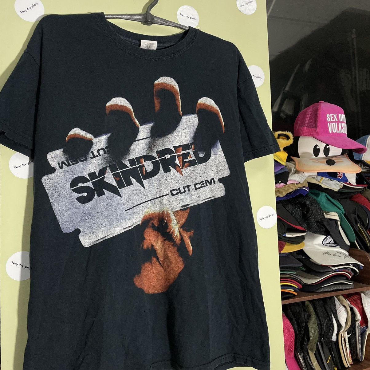Vintage Vintage Y2K Graphic Tee Horror Skulls Grunge Streetwear M Size US M / EU 48-50 / 2 - 2 Thumbnail