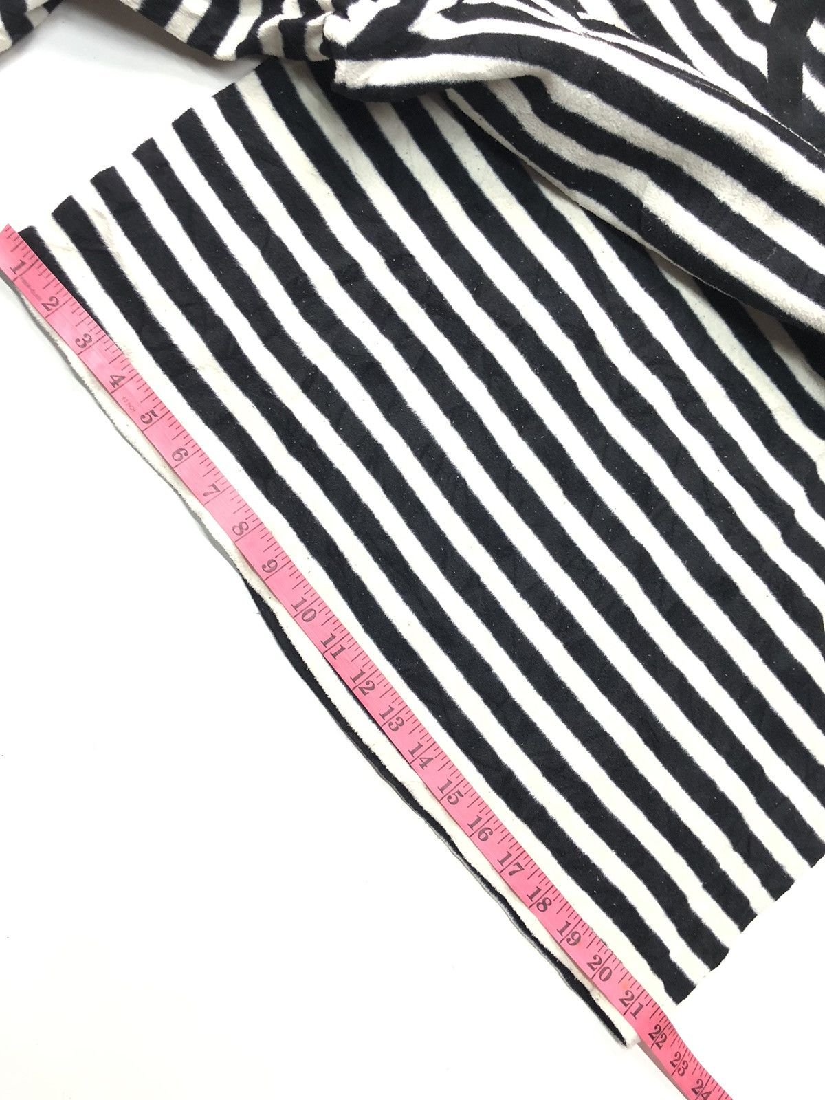 Andy Warhol × Designer × Uniqlo VINTAGE UNIQLO X ANDY WARHOL FLEECE STRIPE JAIL BANANA LOGO Size US L / EU 52-54 / 3 - 10 Thumbnail