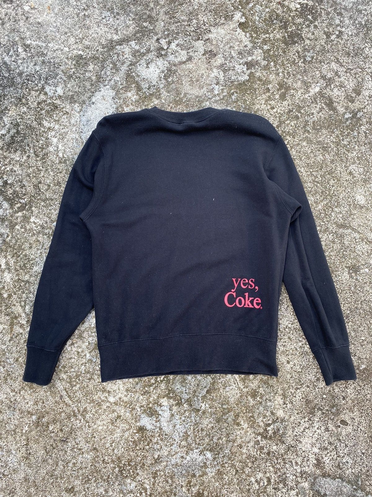Coca Cola Coca Cola X Uniqlo Sweatshirt Size US S / EU 44-46 / 1 - 6 Thumbnail