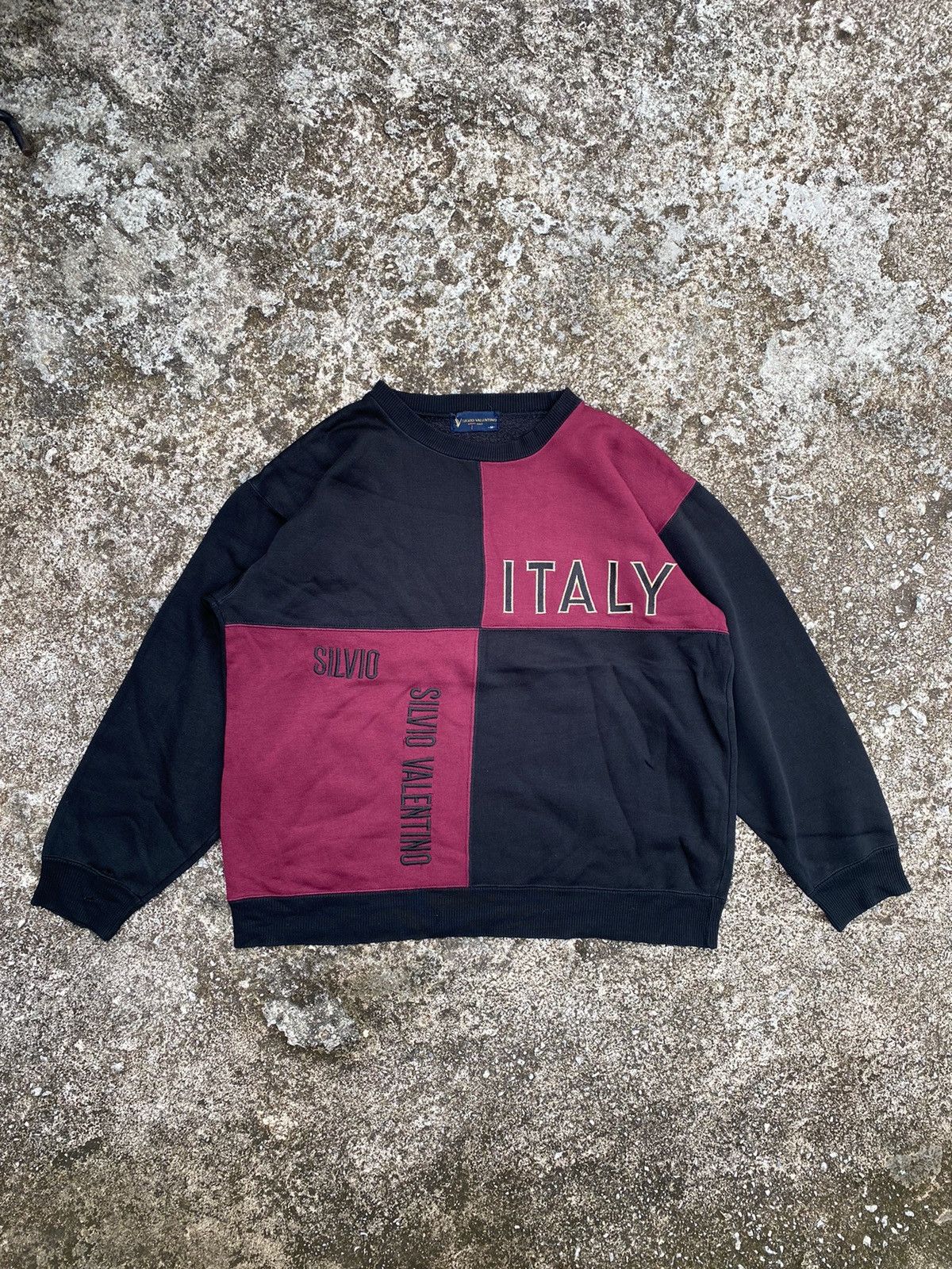 Vintage Silvio Valentino Embroidered Sweatshirt - Tops