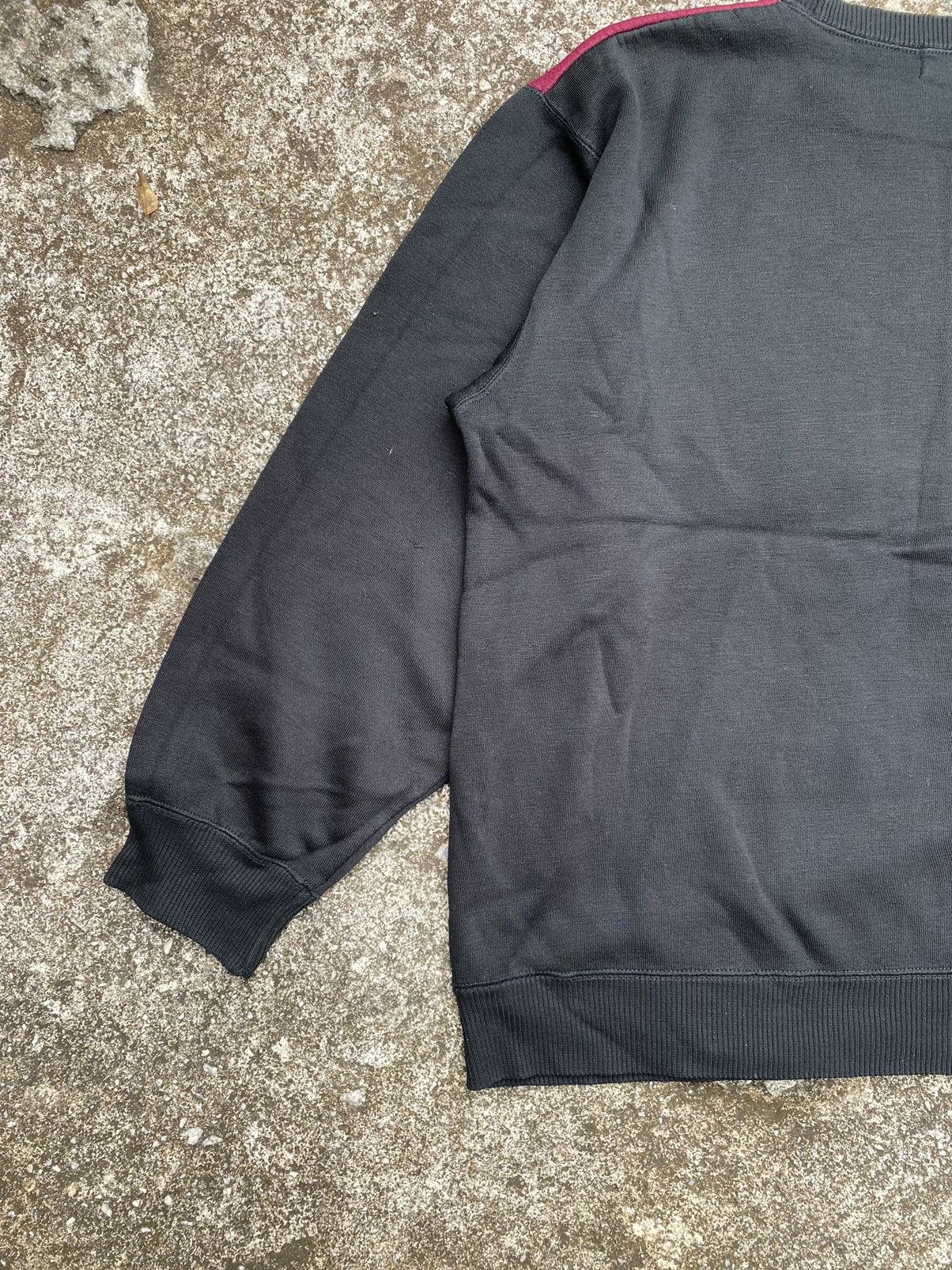 Vintage Vintage Silvio Valentino Embroidered Sweatshirt Size US M / EU 48-50 / 2 - 11 Thumbnail