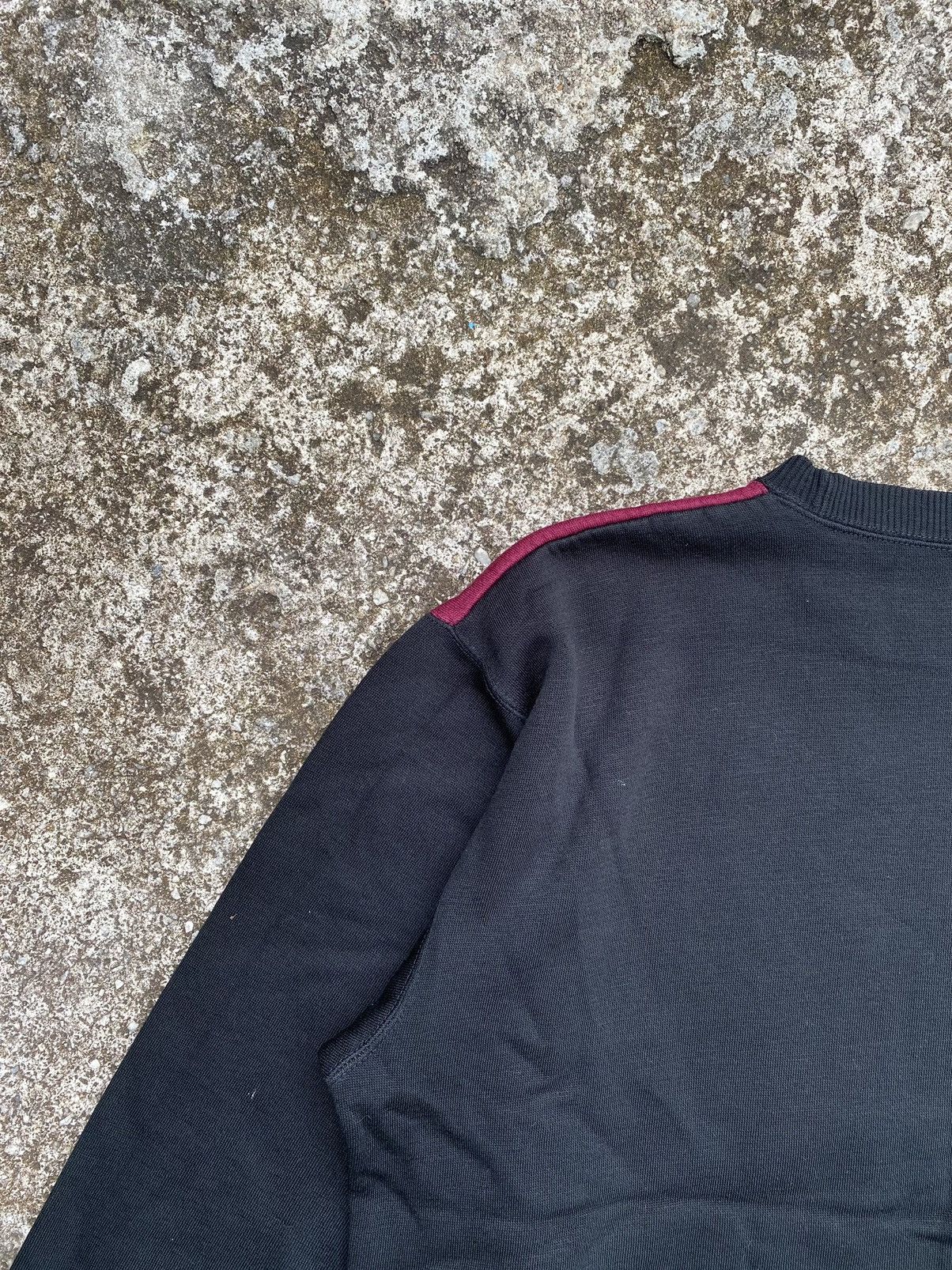 Vintage Vintage Silvio Valentino Embroidered Sweatshirt Size US M / EU 48-50 / 2 - 10 Thumbnail