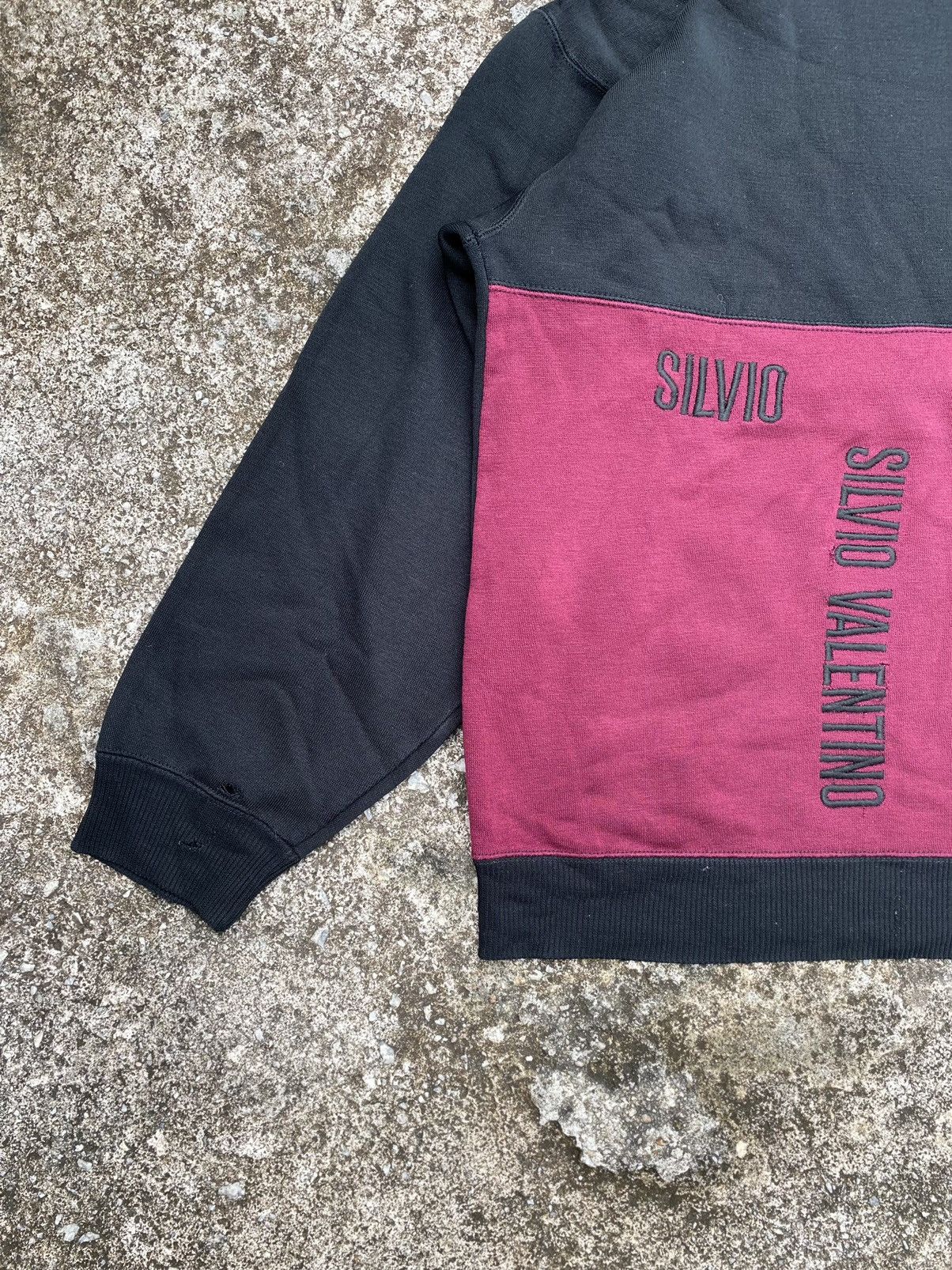 Vintage Vintage Silvio Valentino Embroidered Sweatshirt Size US M / EU 48-50 / 2 - 7 Thumbnail