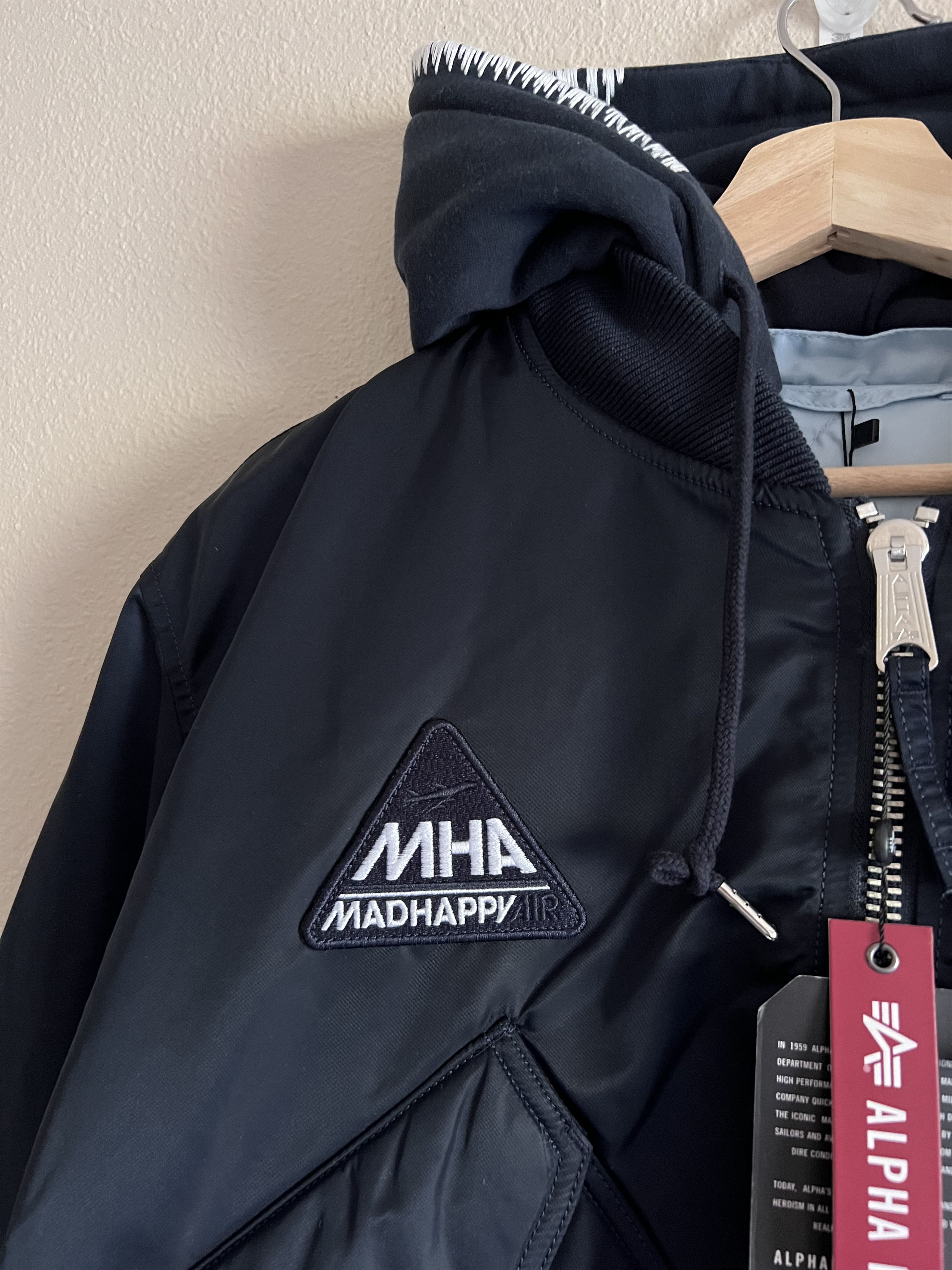 Alpha Industries Alpha Industries Madhappy Air Reversible Bomber Jacket Size US L / EU 52-54 / 3 - 2 Thumbnail