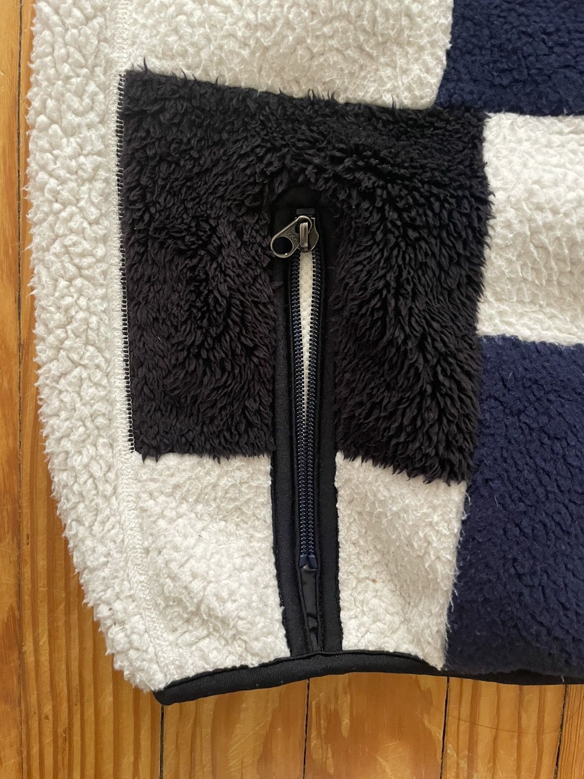 Comme des Garcons × Ganryu × Junya Watanabe Gangryu Patchwork Fleece Vest Cream / Navy / Black 2016 Size US L / EU 52-54 / 3 - 5 Thumbnail