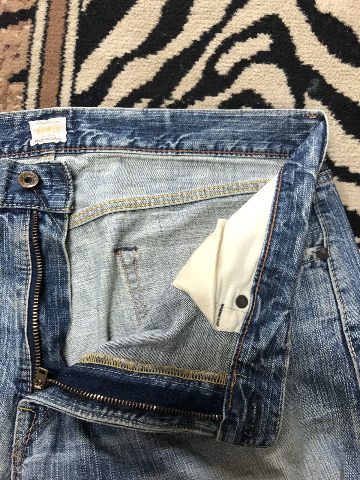 Edwin × Salvage × Vintage VINTAGE SELVEDGE EDWIN 505zx BLUE WASH DISTRESSED DENIM Size US 38 / EU 54 - 6 Thumbnail