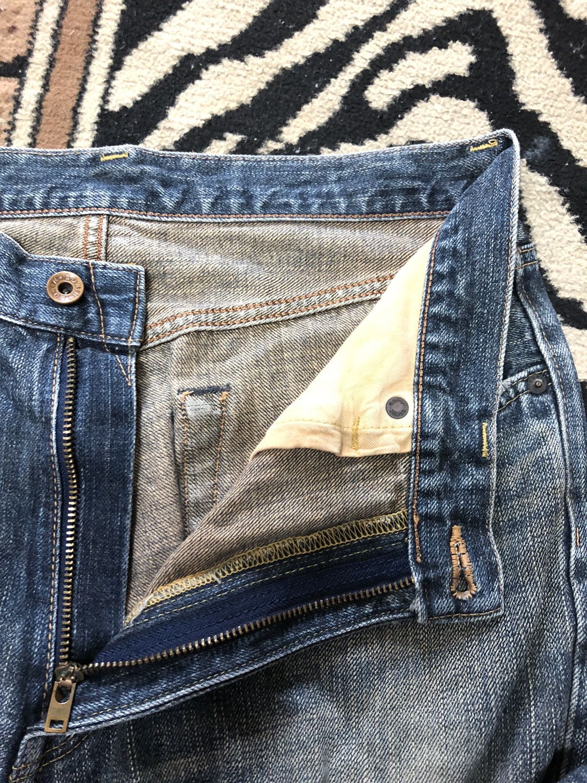 Edwin × Vintage VINTAGE SELVEDGE EDWIN 505z DISTRESSED DENIM Size US 34 / EU 50 - 6 Thumbnail