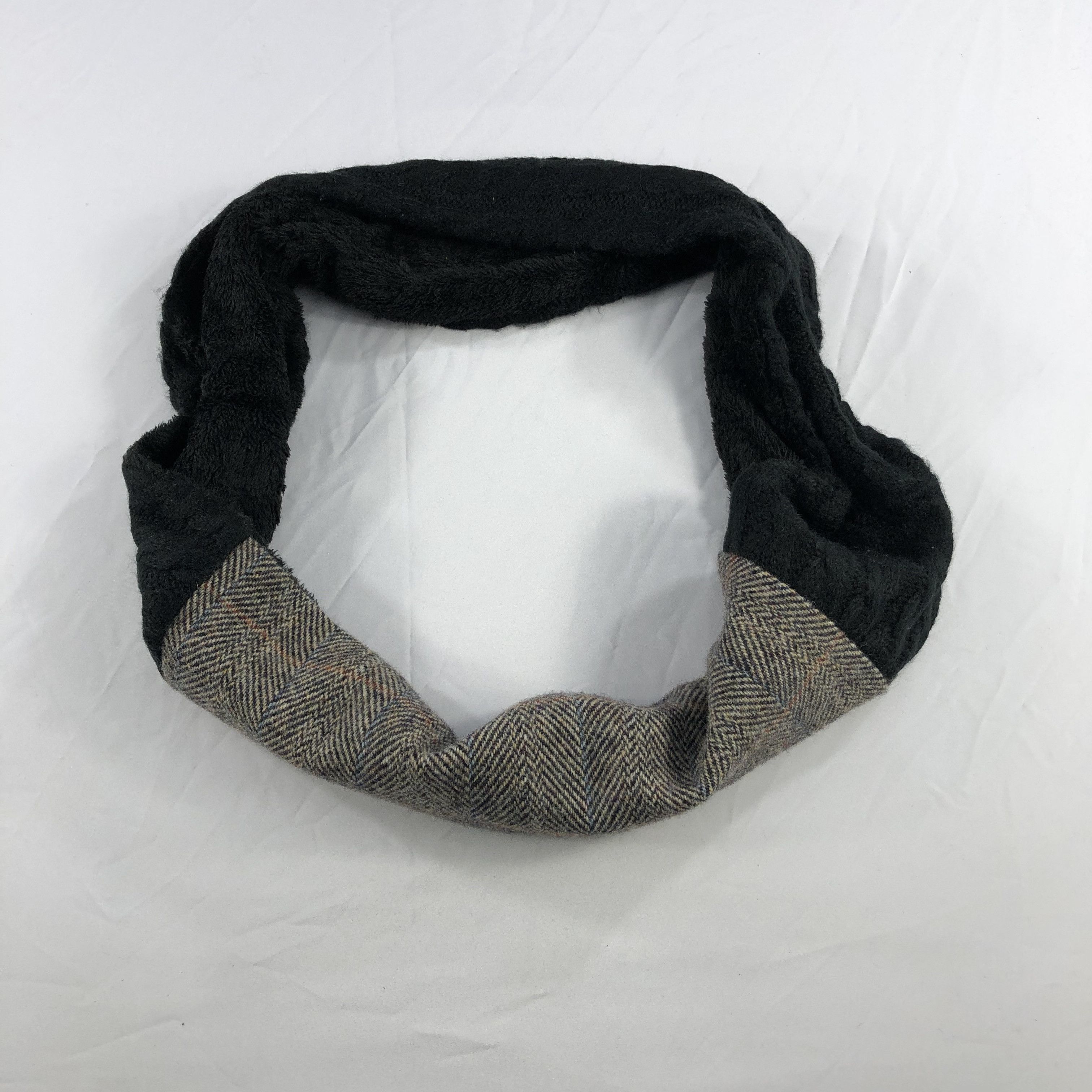 Harris Tweed Harris Tweed Wool Snood Scarf Muffler V1056 Size ONE SIZE - 4 Thumbnail