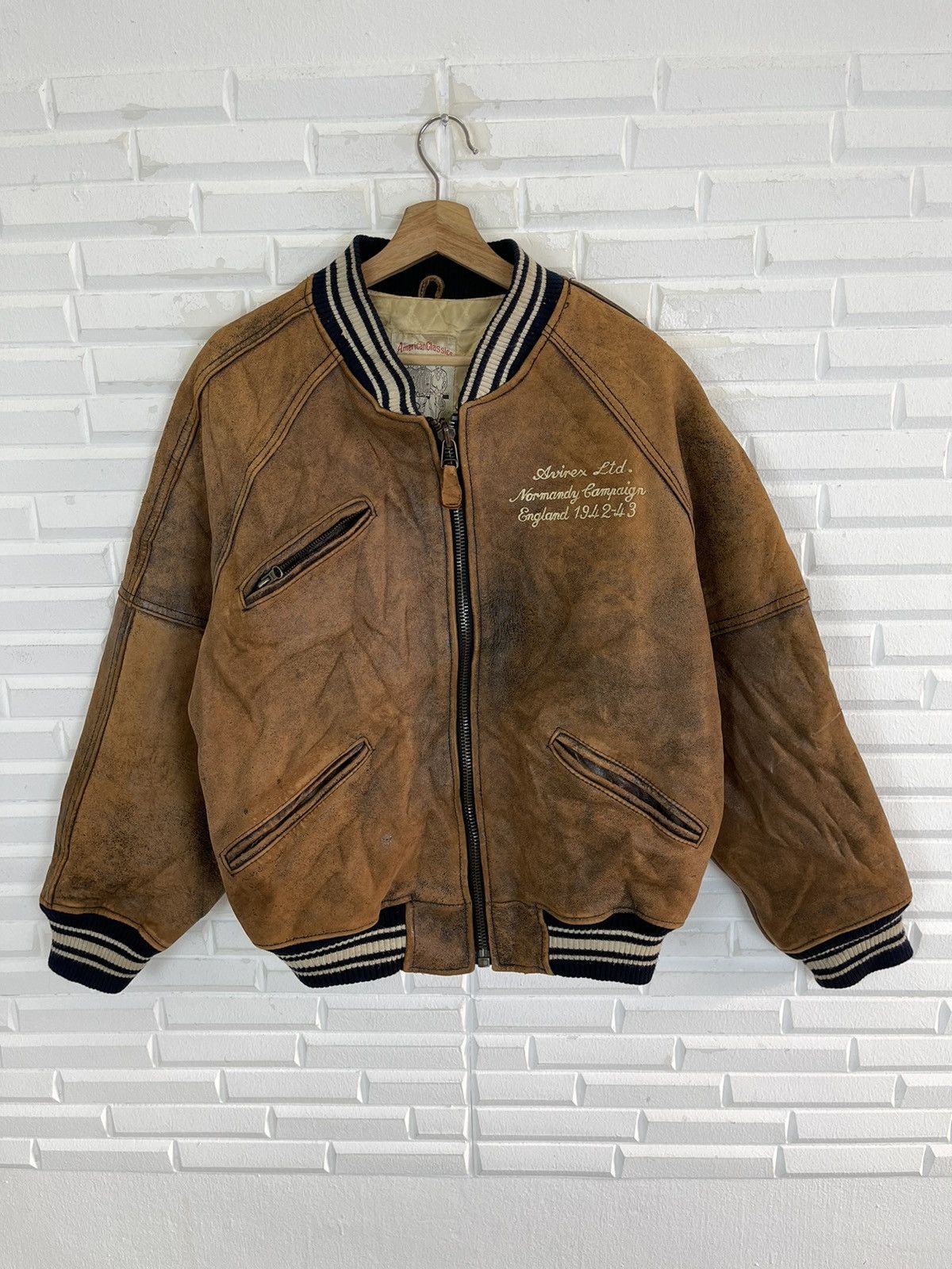 Avirex 🔥MUST GONE🔥Vintage AVIREX NEW YORK USA HORSEHIDE Leather J Size US M / EU 48-50 / 2 - 3 Thumbnail