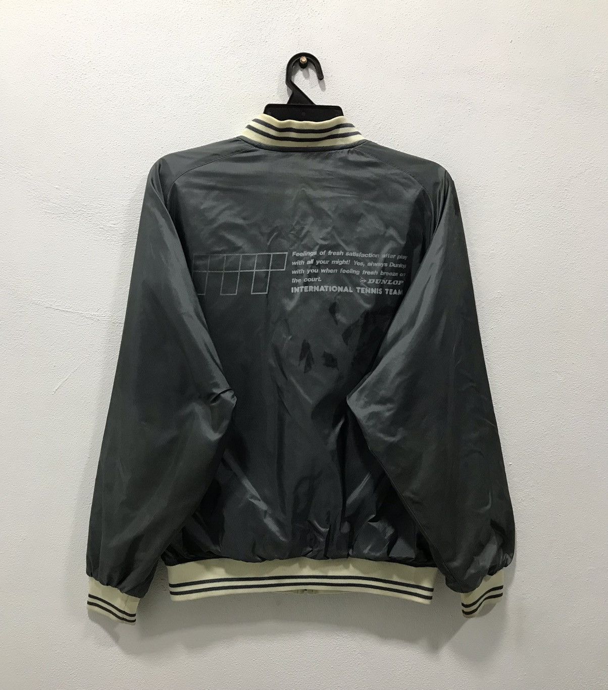 Dunlop × Vintage VINTAGE DUNLOP TENNIS WEAR LIGHT JACKET Size US L / EU 52-54 / 3 - 2 Thumbnail