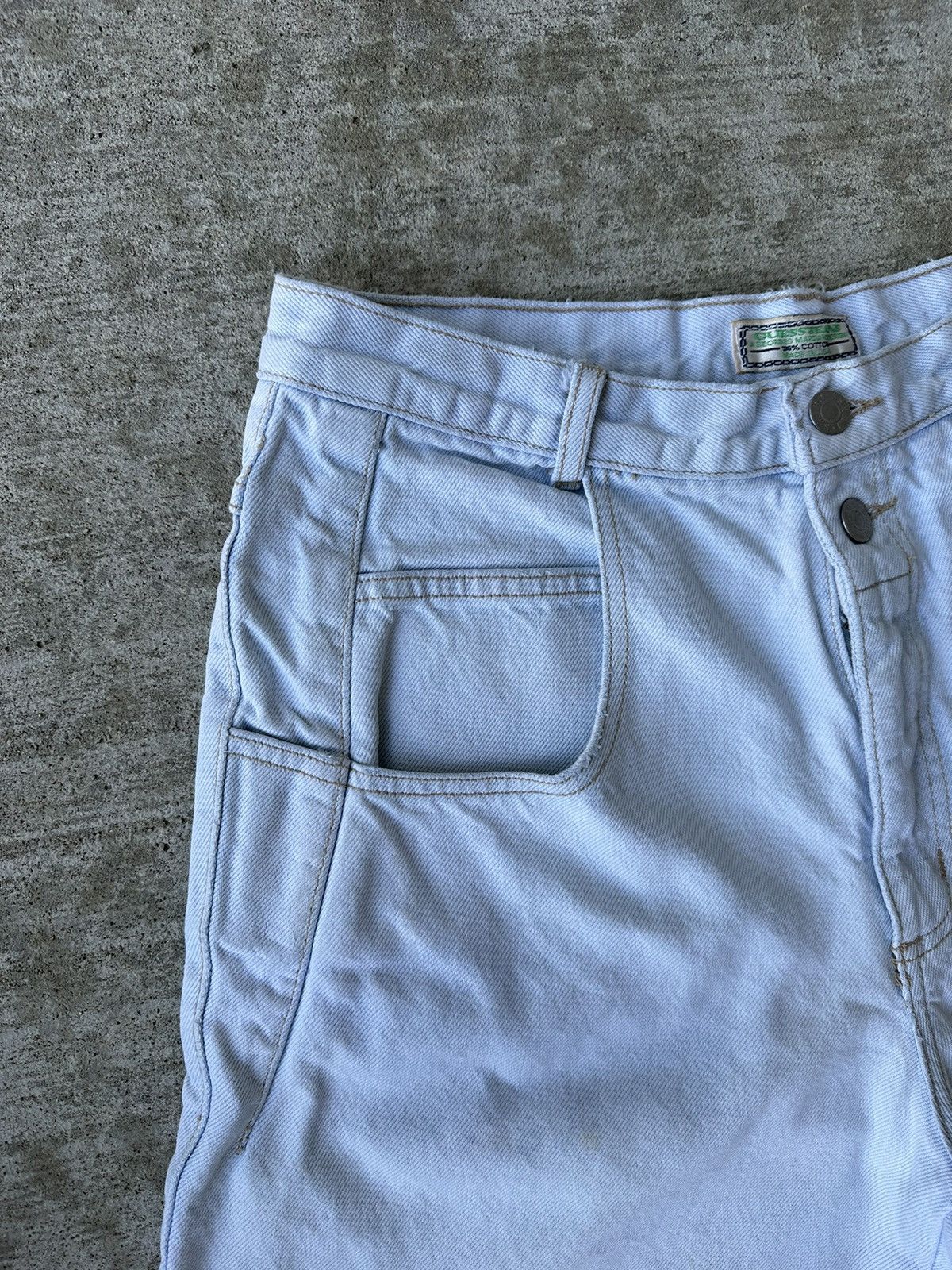 Georges Marciano × Guess Vintage 90s Guess Baggy Light Wash Denim Shorts Size US 31 - 2 Thumbnail