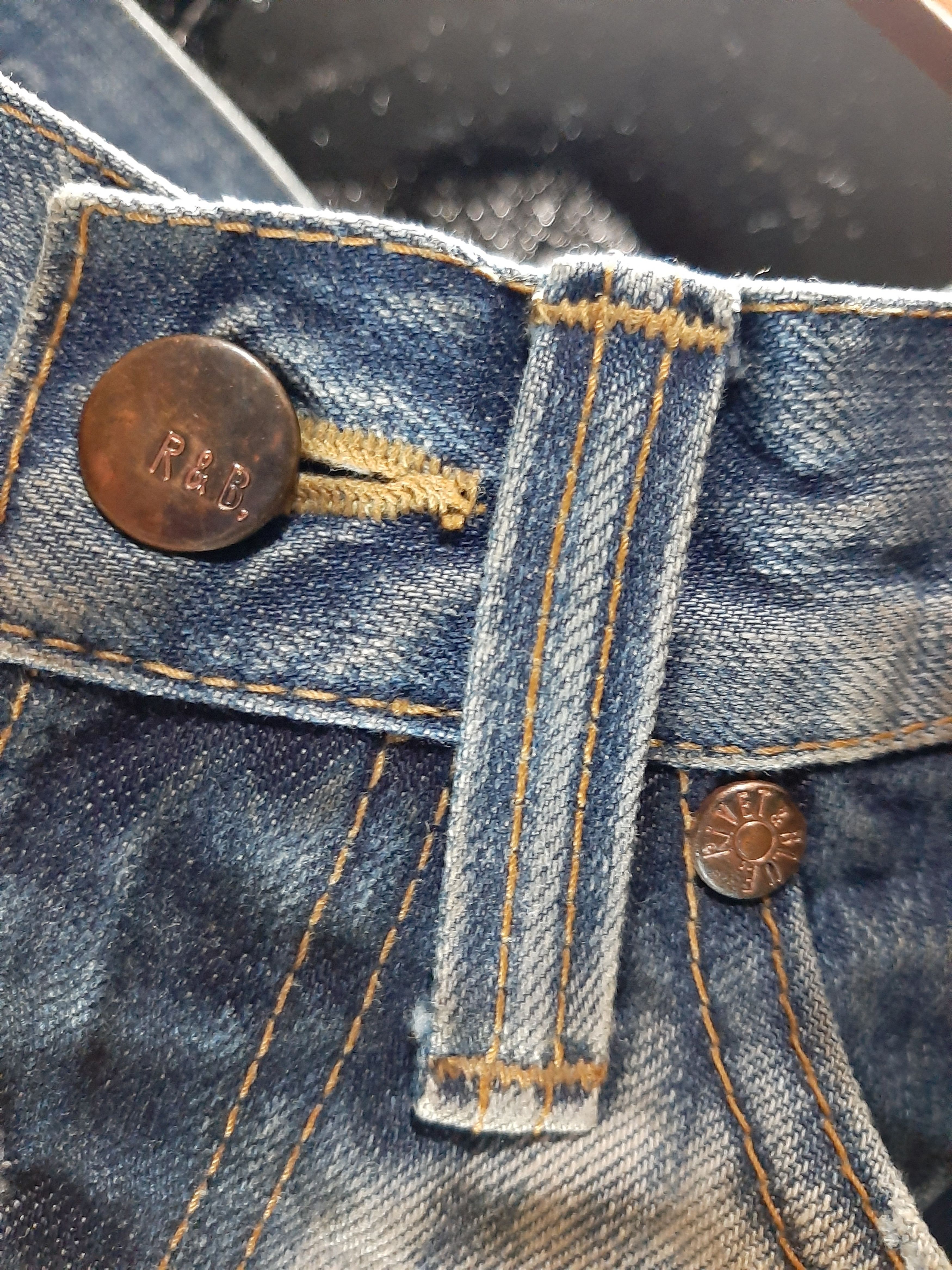 Japanese Brand × Vintage VINTAGE RIVET & BLUE JAPANESE DISTRESSED DENIM.. Size US 29 - 7 Thumbnail