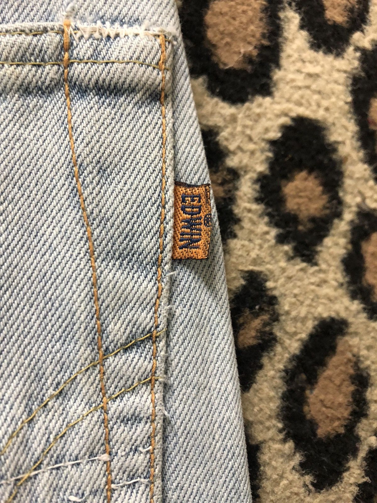 Edwin × Vintage VINTAGE SELVEDGE EDWIN505X LIGHT BLUE WASH DISTRESSED DENIM Size US 29 - 12 Thumbnail