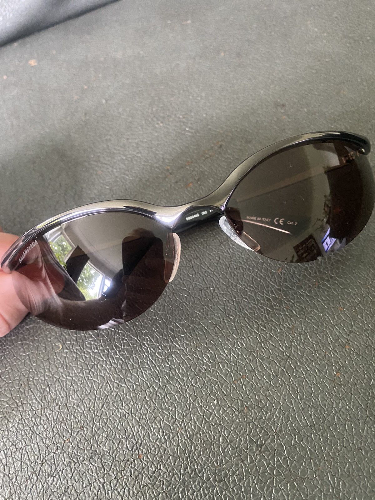 Balenciaga Cat Eye Sporty Sunglasses Size ONE SIZE - 5 Thumbnail