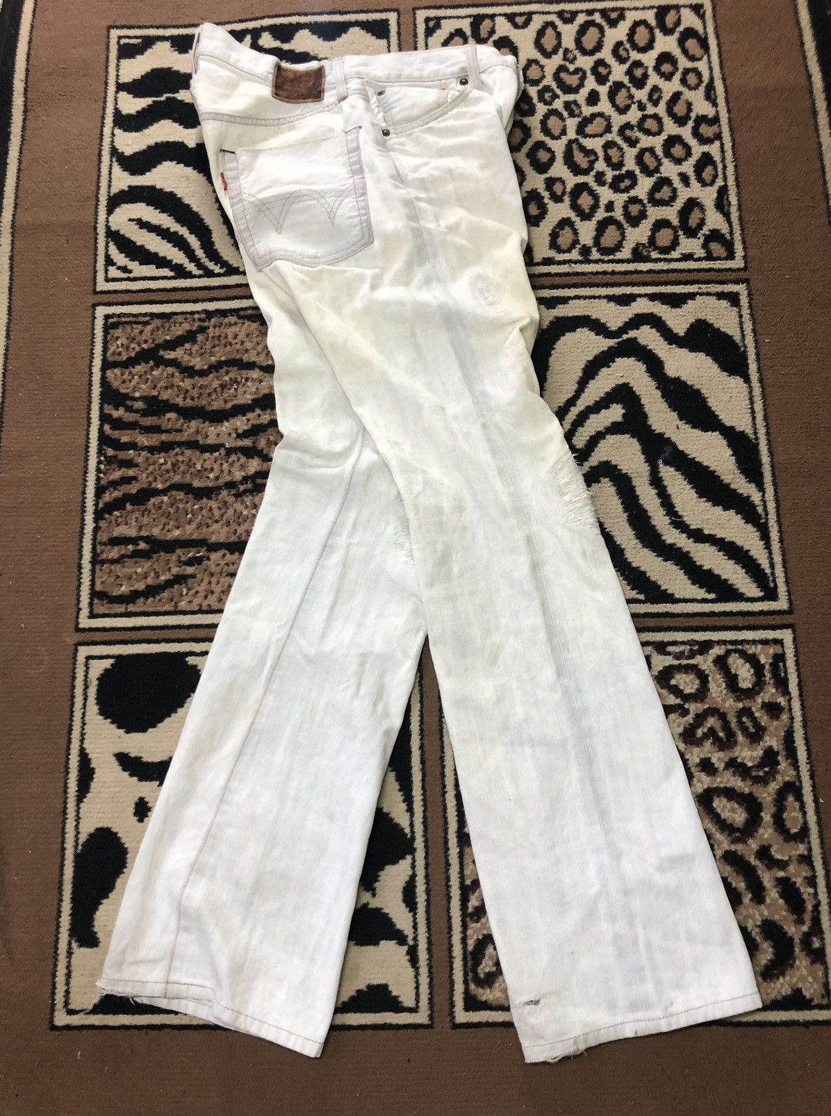 Edwin × Vintage VINTAGE SELVEDGE EDWIN 505 LIGHT BLUE WASH DISTRESSED DENIM Size US 29 - 13 Thumbnail