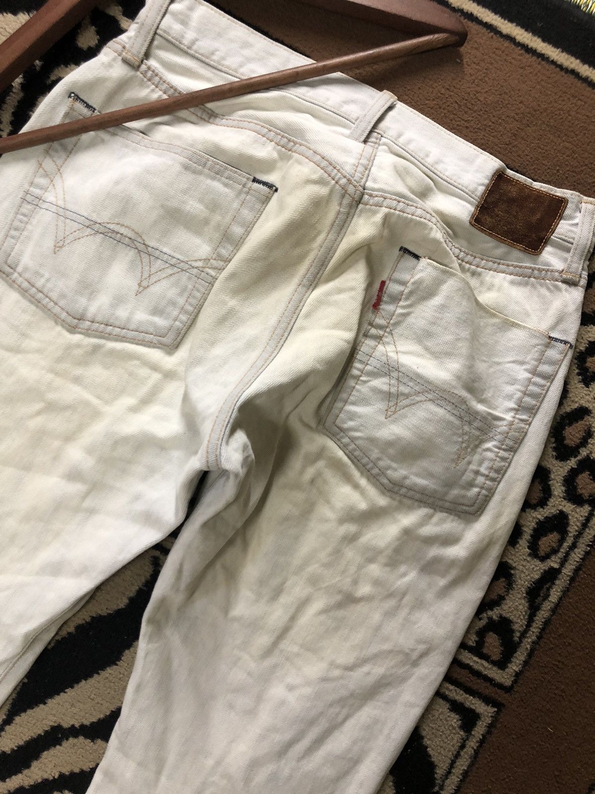 Edwin × Vintage VINTAGE SELVEDGE EDWIN 505 LIGHT BLUE WASH DISTRESSED DENIM Size US 29 - 10 Thumbnail