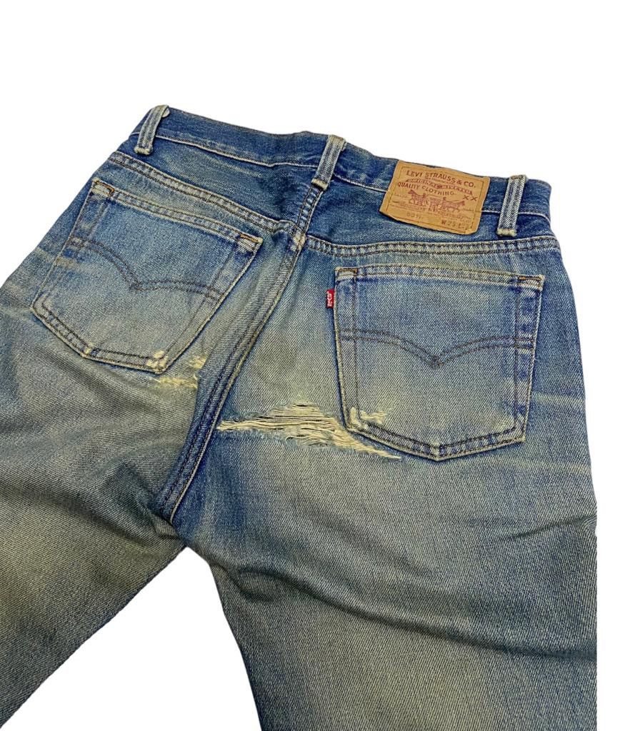 Levi's Vintage Clothing VINTAGE 501 THRASHED DISTRESSED LEVI’S RED LINE JEANS Size US 29 - 10 Thumbnail