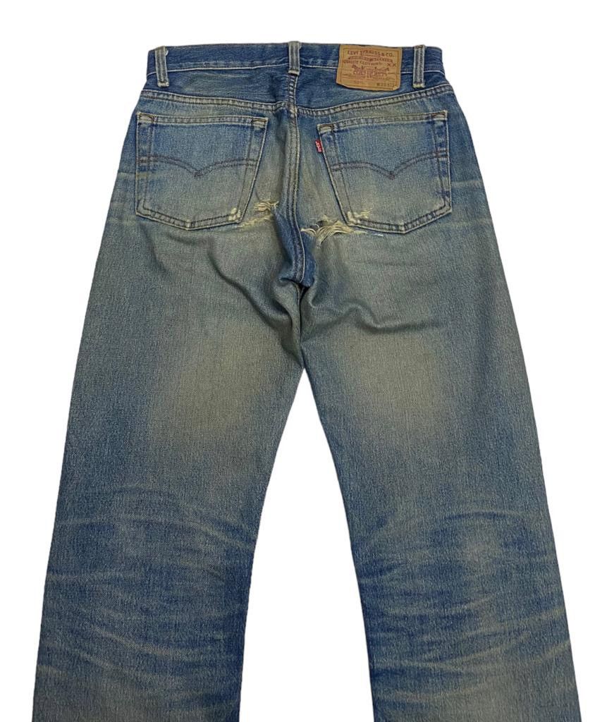 Levi's Vintage Clothing VINTAGE 501 THRASHED DISTRESSED LEVI’S RED LINE JEANS Size US 29 - 6 Thumbnail