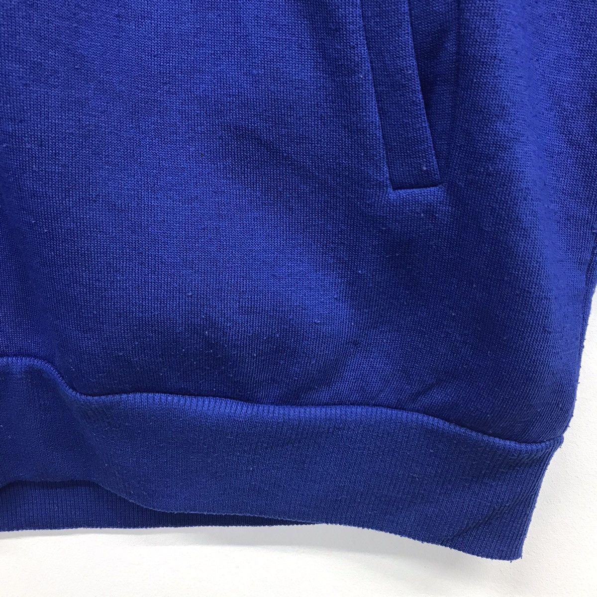 Champion × Vintage Rare!! Vintage Champion Sweater Size US M / EU 48-50 / 2 - 5 Thumbnail