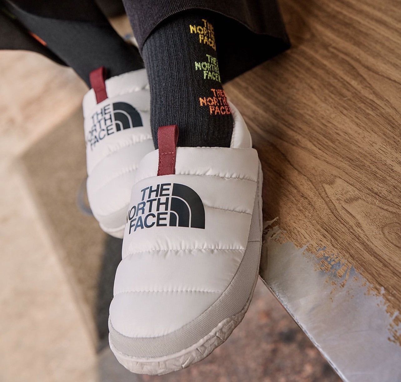 The North Face Urban Exploration Quilted Winter ThermoBall Slippers Size US 8 / IT 38 - 3 Thumbnail