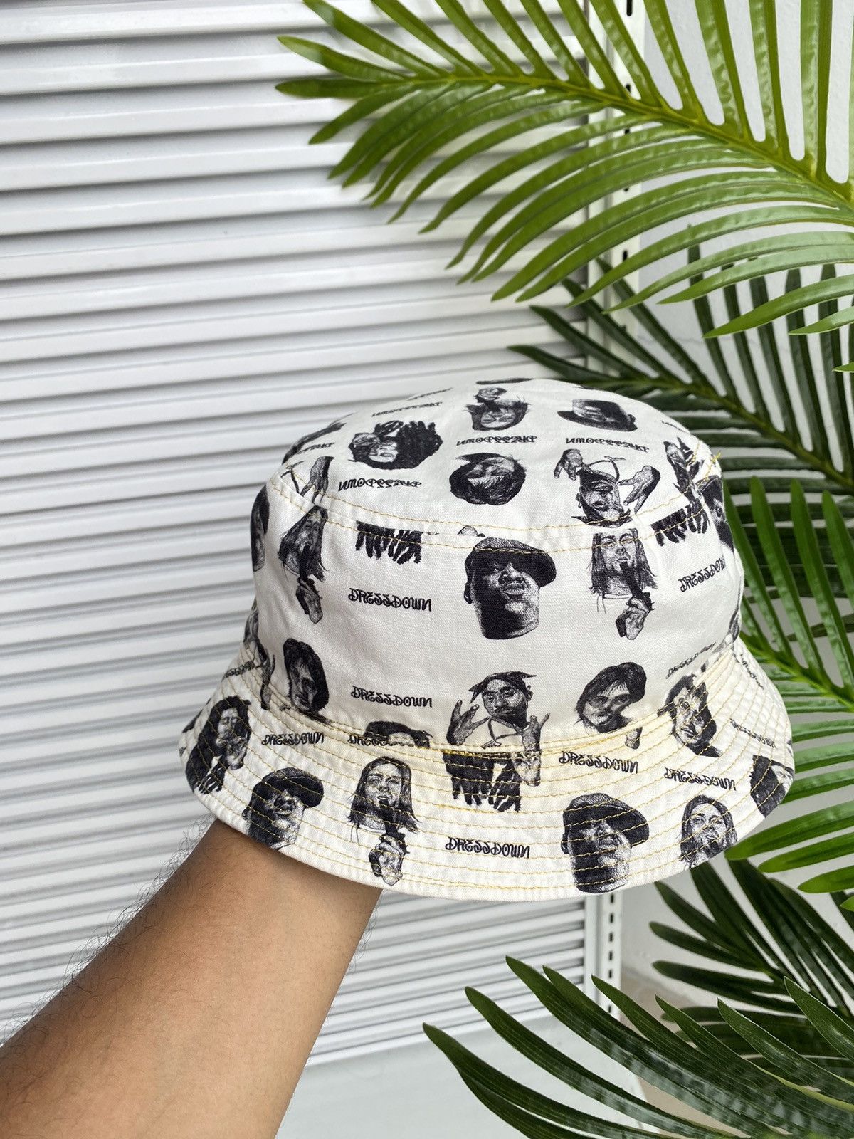 Band Tees Vintage Dress Down Tupac Kurt Cobain Biggie John Lennon Hat Size ONE SIZE - 1 Thumbnail