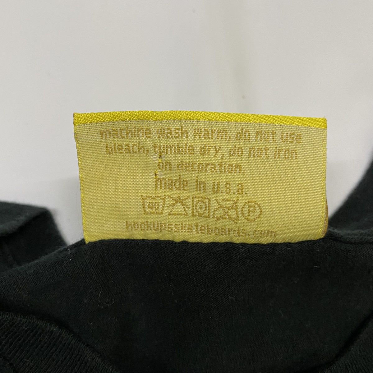 Hook-Ups Hook-ups Yellow Fever Tees Size US XS / EU 42 / 0 - 5 Thumbnail