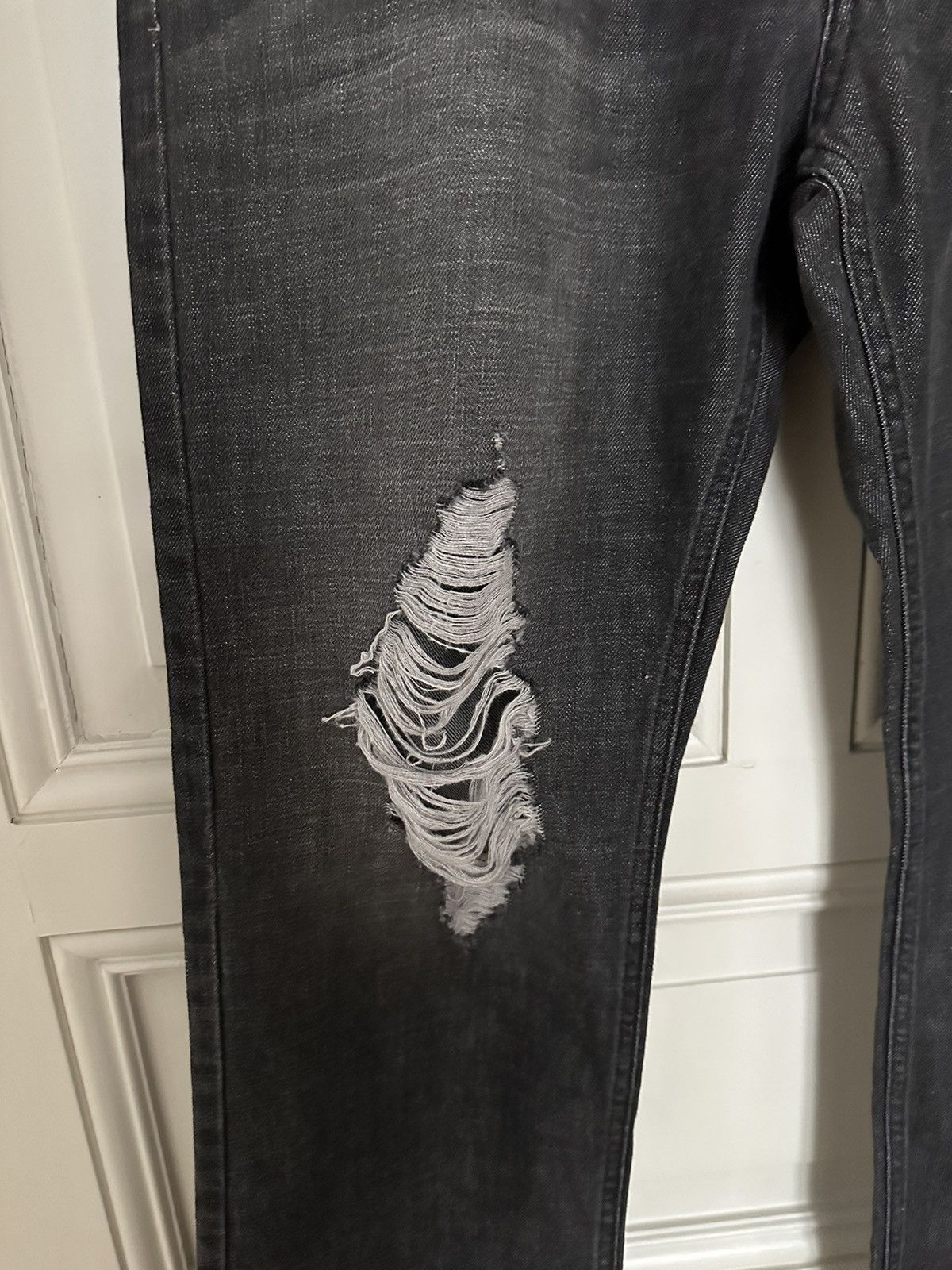 Balenciaga RELAXED FIT RIPS JEANS S Size US 31 - 5 Thumbnail