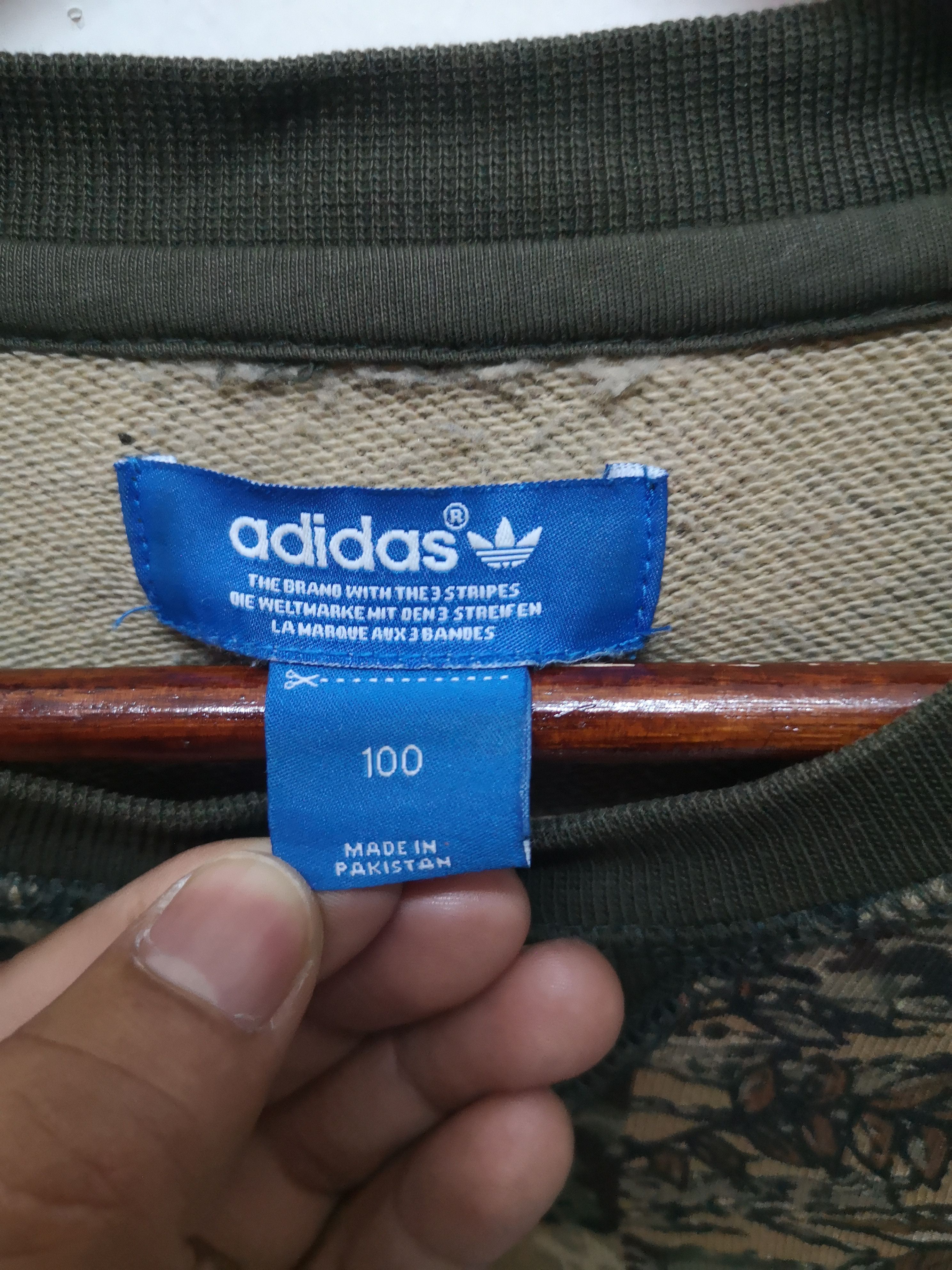 Adidas Vintage Adidas Camo Sweatshirt Size US XL / EU 56 / 4 - 6 Thumbnail