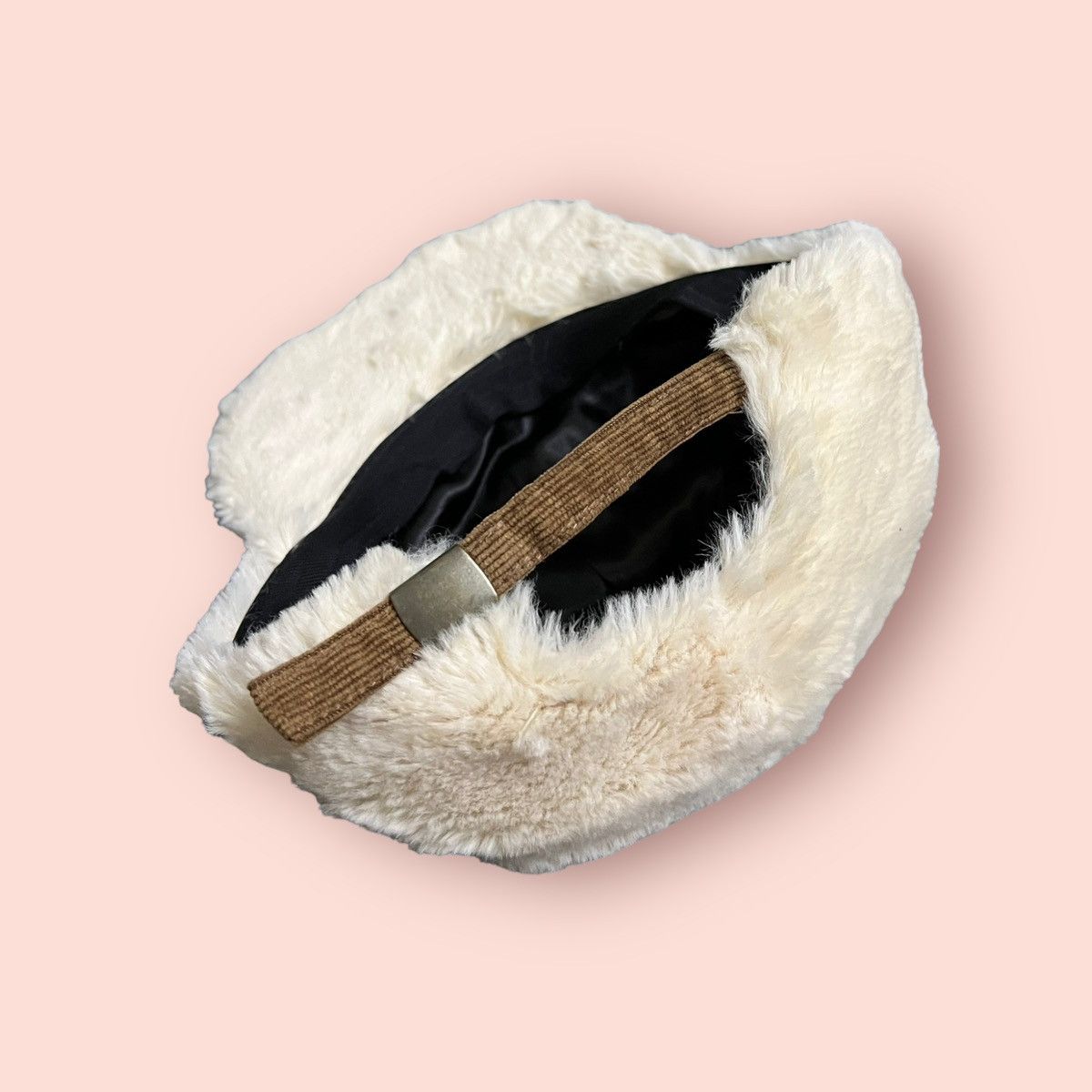 Japanese Brand HALLO SUPPLY FLUFFY FAUX FUR CORDUROY STRAPBACK CAP Size ONE SIZE - 18 Thumbnail