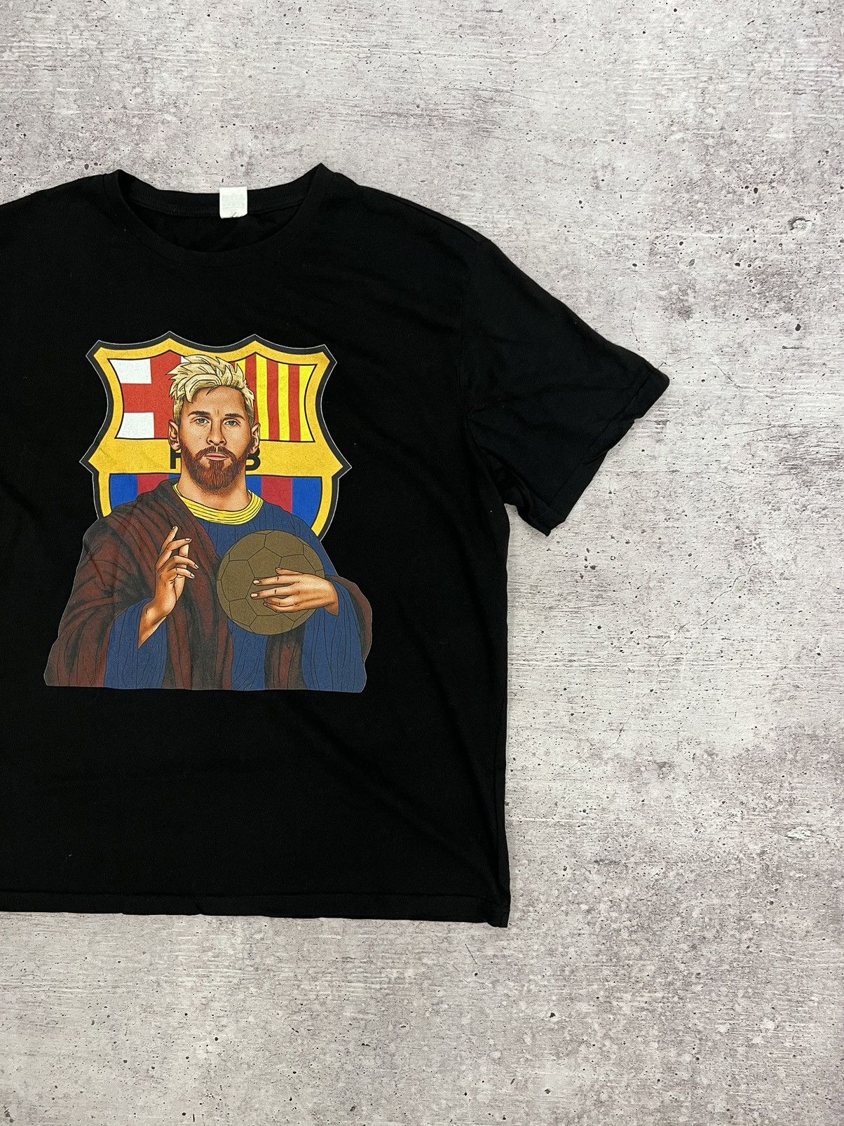 Other 🩸RARE🩸Messi Barcelona King Y2K T Shirt Size US M / EU 48-50 / 2 - 3 Thumbnail
