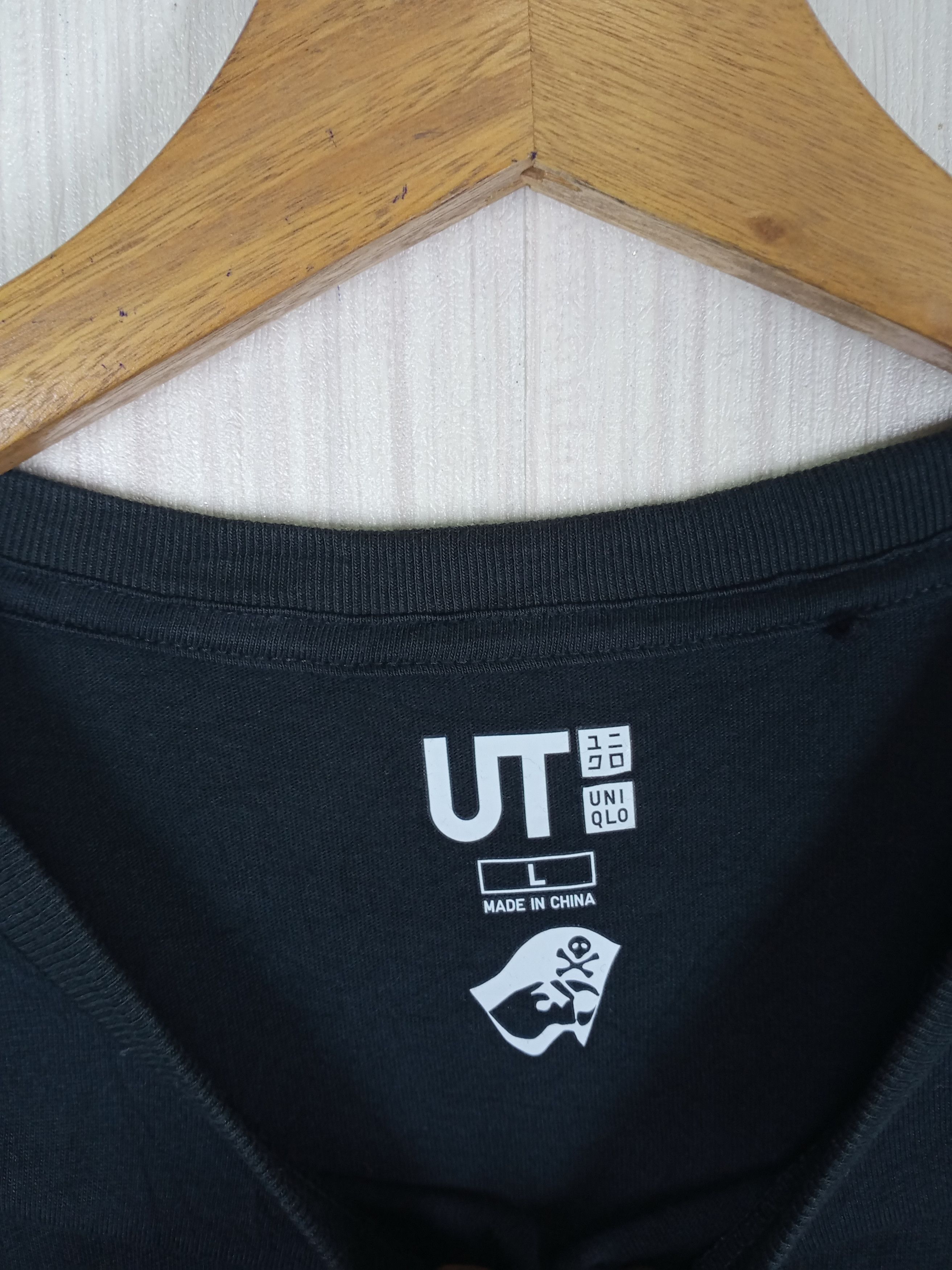 Anime Rare Hunter X Hunter Japanese Manga Tshirt Size US L / EU 52-54 / 3 - 6 Thumbnail