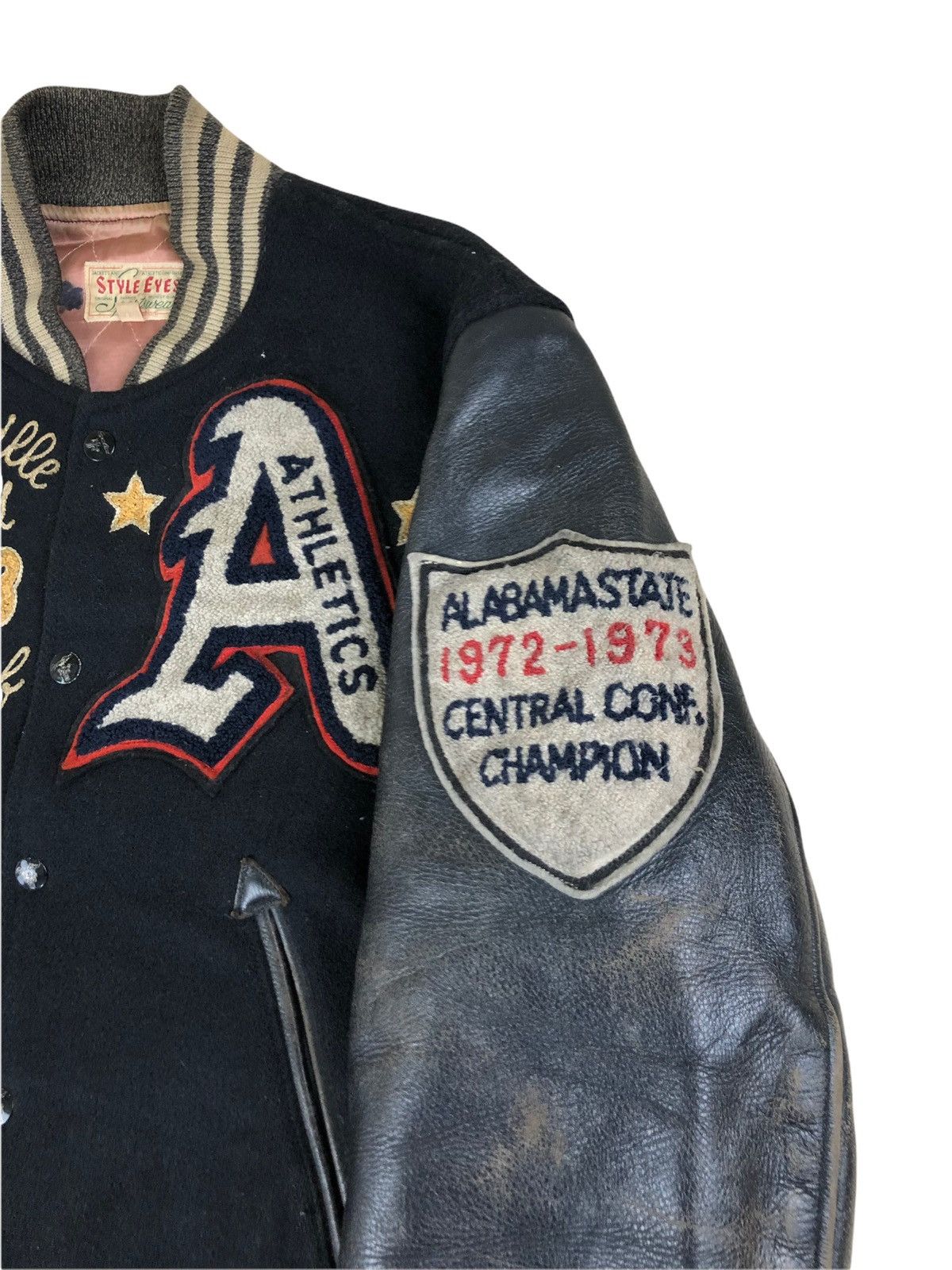 Toyo Enterprises Vintage Style Eyes Sportswear Leather Sleeve Varsity Jacket Size US S / EU 44-46 / 1 - 3 Thumbnail