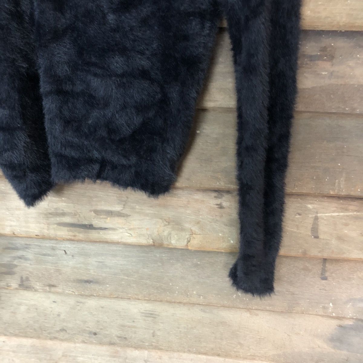 Japanese Brand GRL Black crop top Shag Shaggy Fur Mohair Knitwear #6947 Size S / US 4 / IT 40 - 5 Thumbnail
