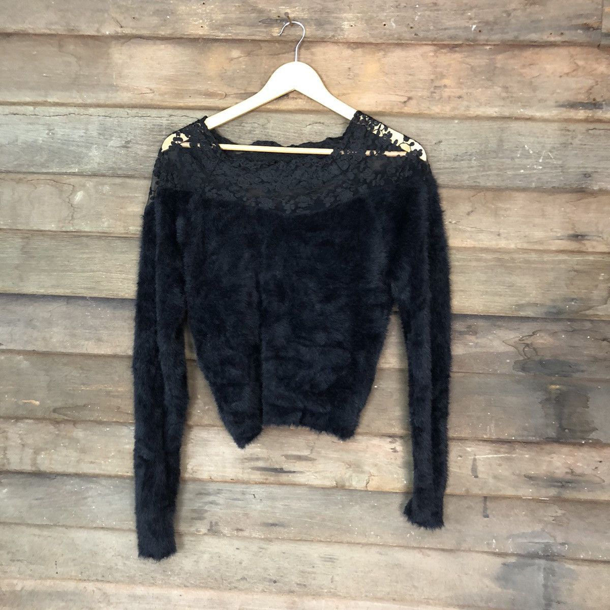 Japanese Brand GRL Black crop top Shag Shaggy Fur Mohair Knitwear #6947 Size S / US 4 / IT 40 - 1 Thumbnail