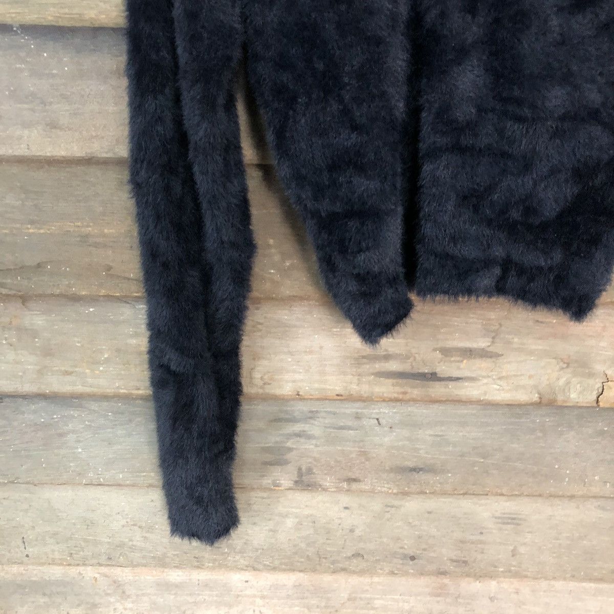 Japanese Brand GRL Black crop top Shag Shaggy Fur Mohair Knitwear #6947 Size S / US 4 / IT 40 - 4 Thumbnail