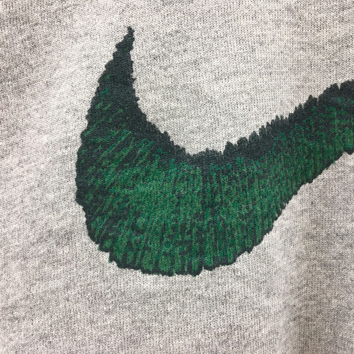Nike Vintage 90s Nike Swoosh Crewneck Sweatshirt Big Logo Size US L / EU 52-54 / 3 - 7 Thumbnail